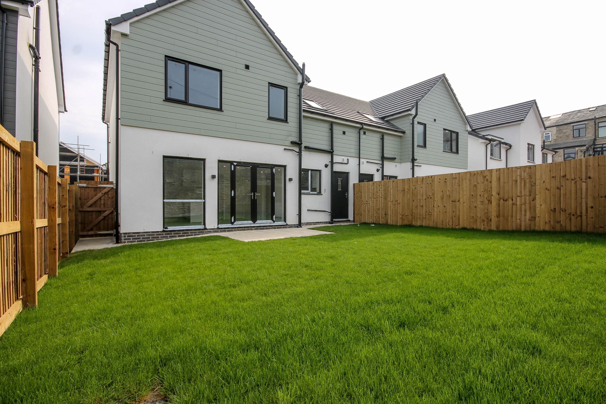 4 bedroom semi-detached house For Sale in Darwen - Photograph 3