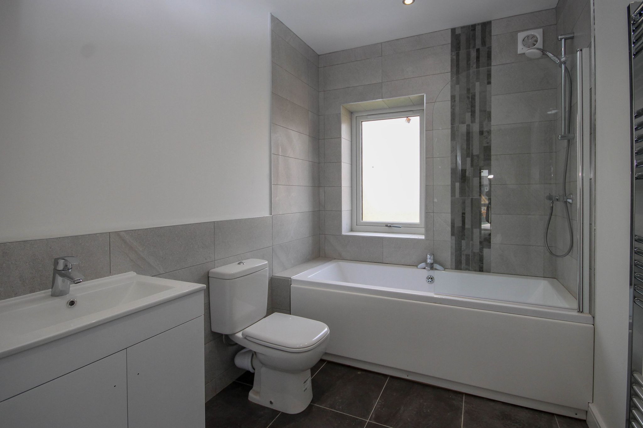 4 bedroom semi-detached house For Sale in Darwen - Photograph 4