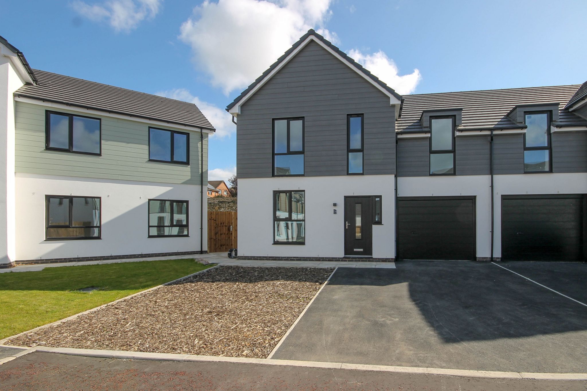 4 bedroom semi-detached house For Sale in Darwen - Photograph 1