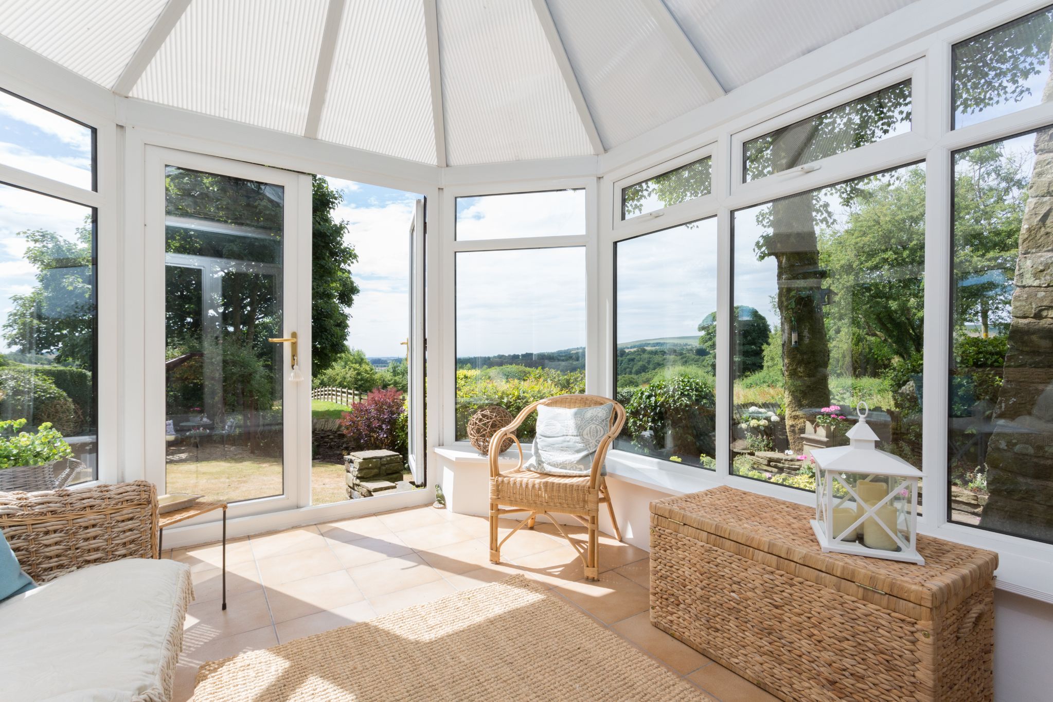 5 bedroom detached house For Sale in Bolton - Photograph 19