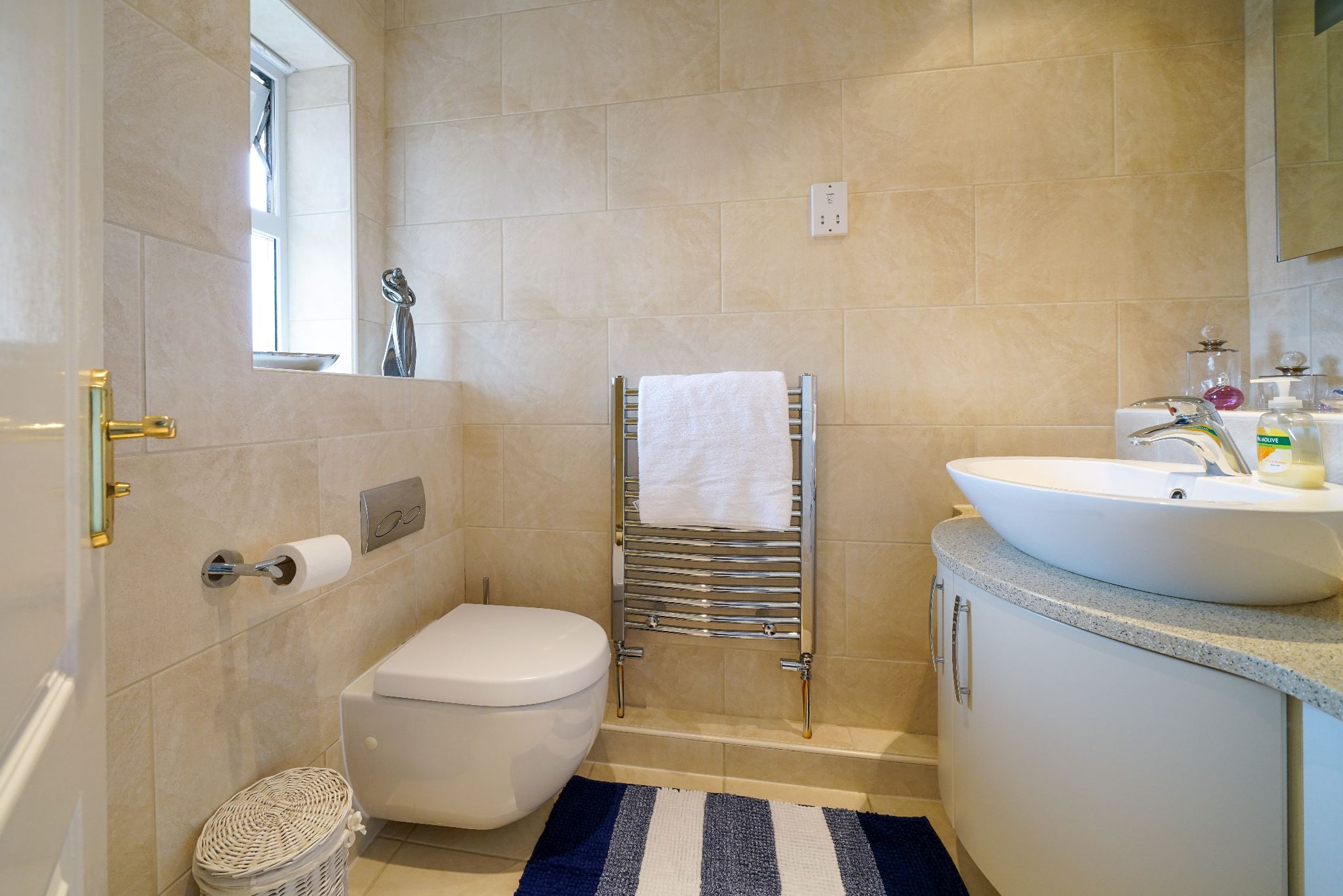 4 bedroom detached house Sale Agreed in Bolton - Photograph 70