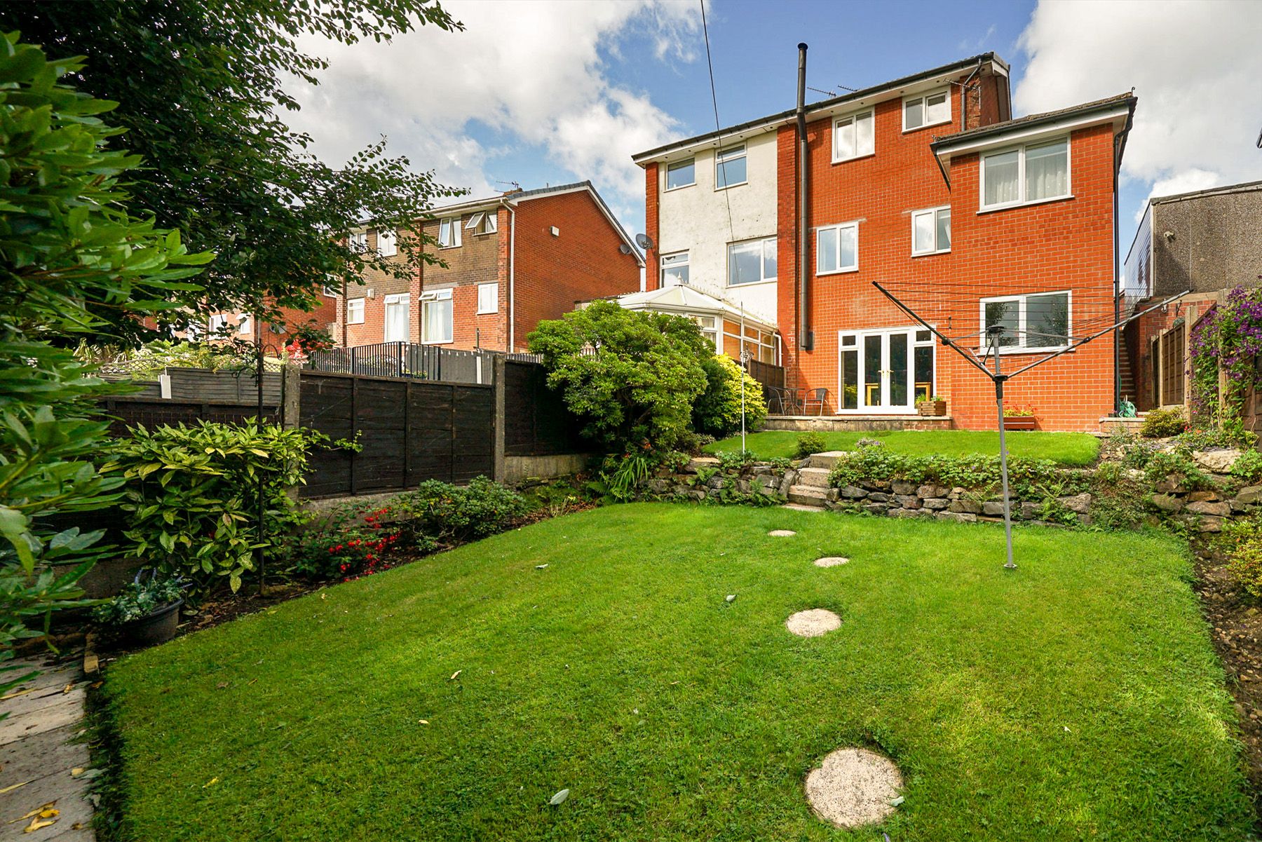 4 bedroom semi-detached house Sale Agreed in Bolton - Photograph 60