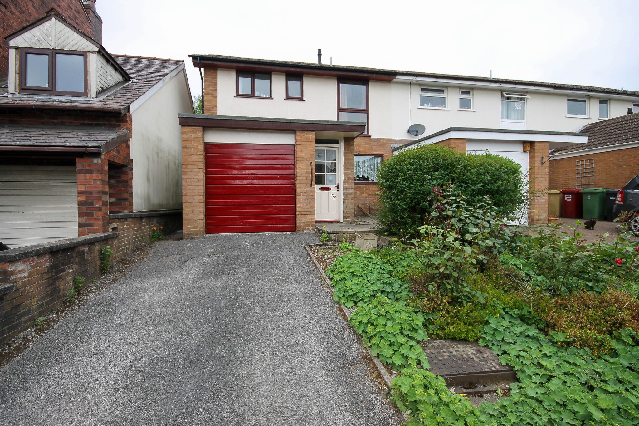 3 bedroom town house Sale Agreed in Bolton - Photograph 1