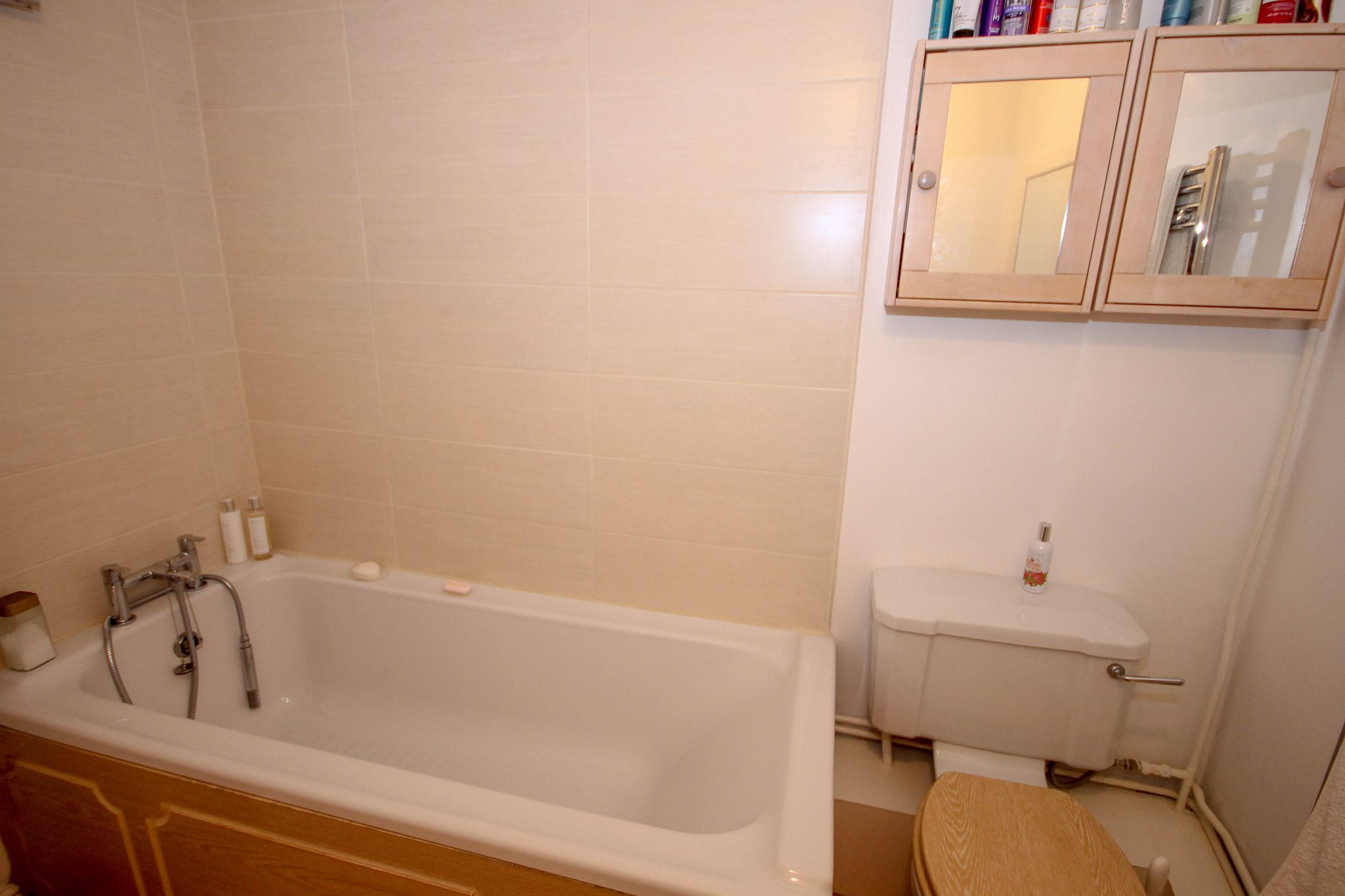 4 bedroom barn conversion house For Sale in Bolton - Photograph 15