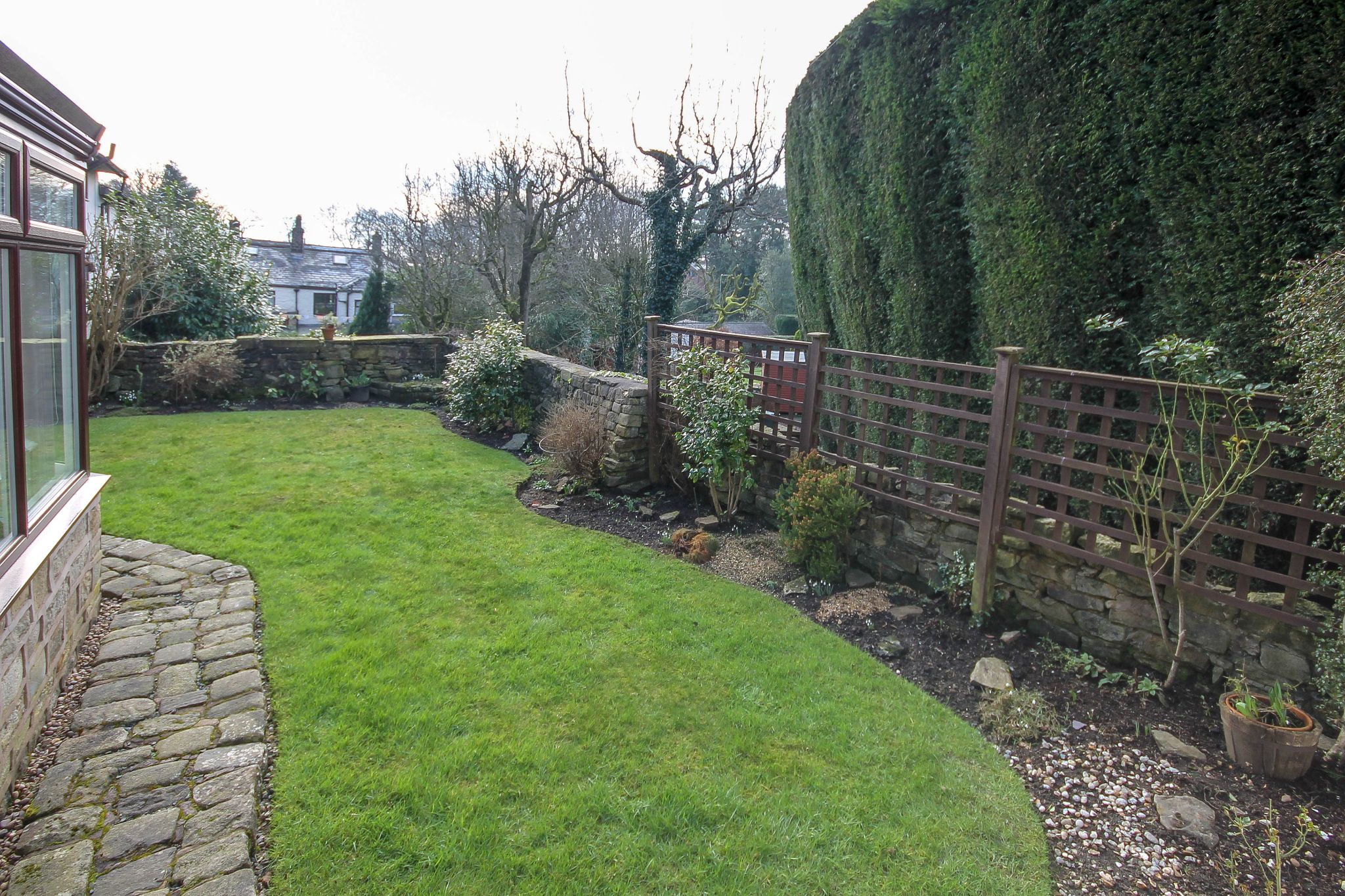 4 bedroom barn conversion house For Sale in Bolton - Photograph 27