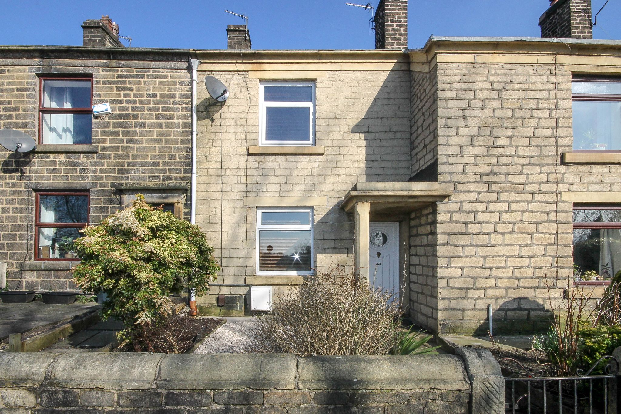 2 bedroom cottage house Sale Agreed in Bolton - Photograph 1