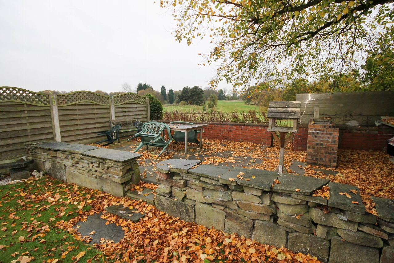 3 bedroom semi-detached house SSTC in Bolton - 17