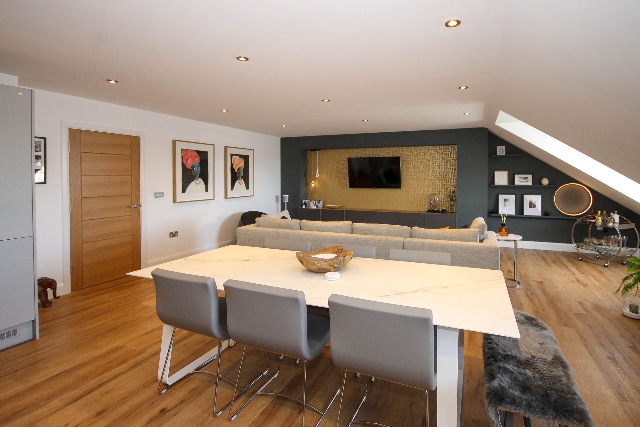 3 bedroom duplex flat/apartment For Sale in Bury - Photograph 16