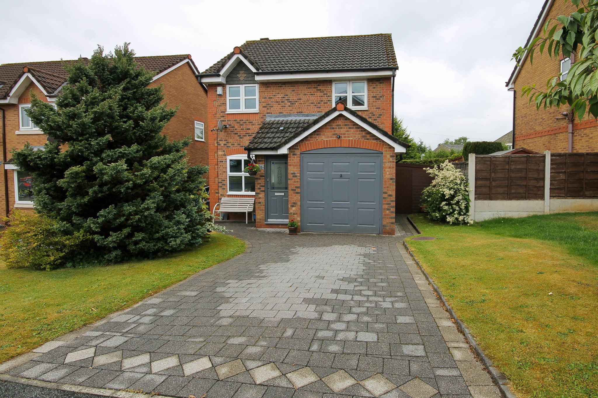 3 bedroom detached house Sale Agreed in Bolton - Photograph 20