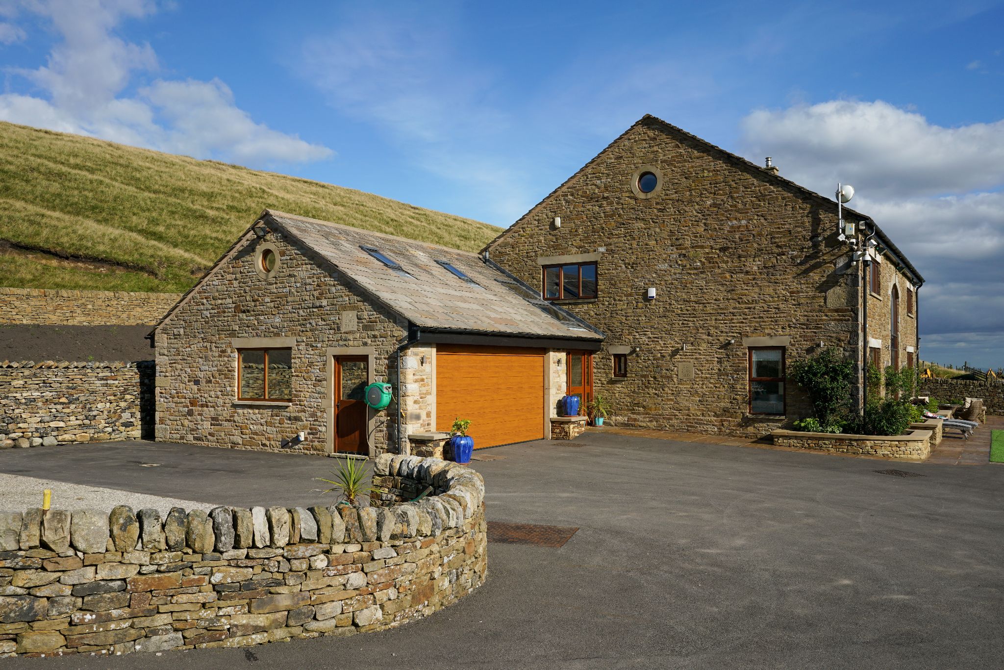 5 bedroom barn conversion house SSTC in Bolton - Photograph 94