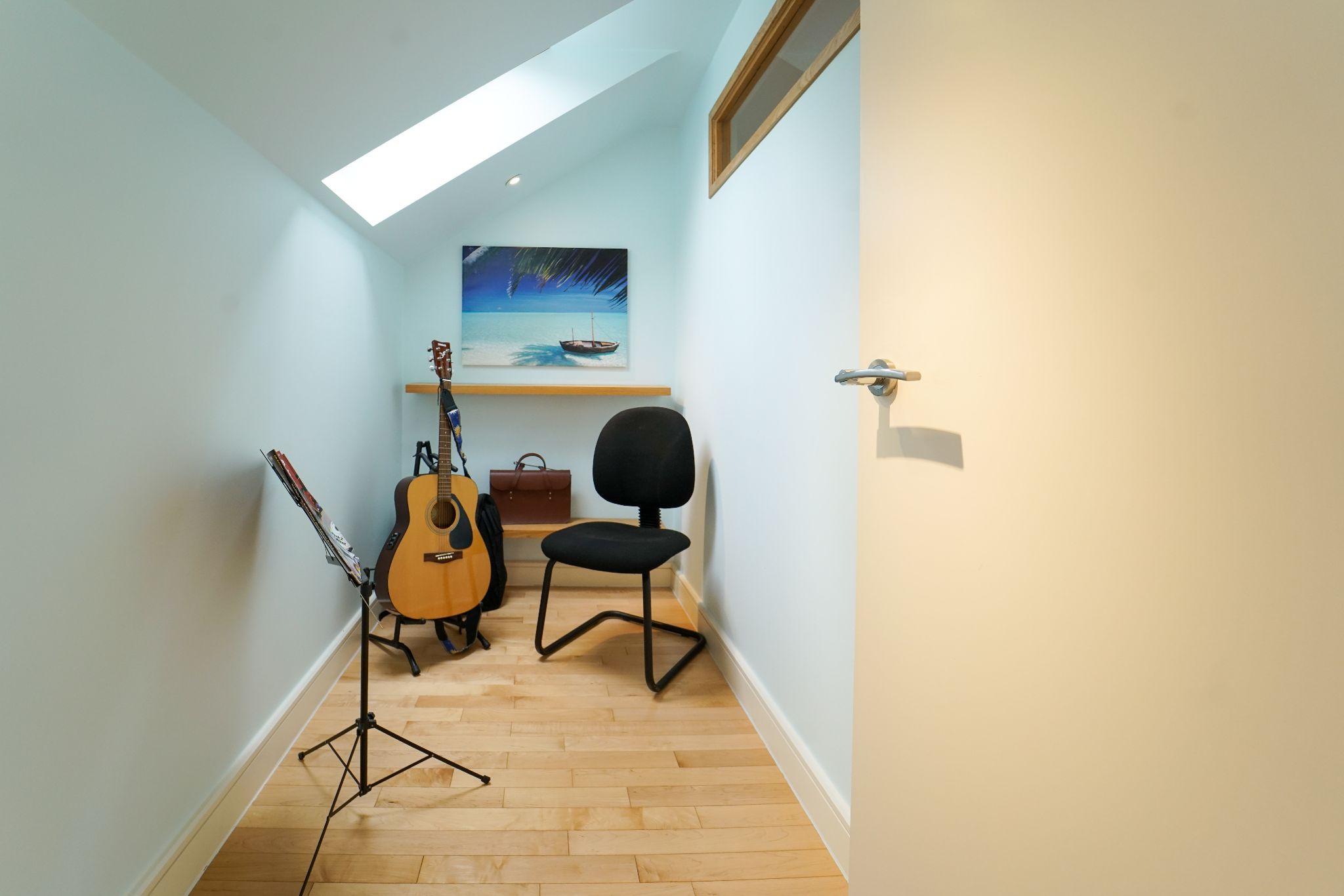 5 bedroom barn conversion house SSTC in Bolton - Photograph 79