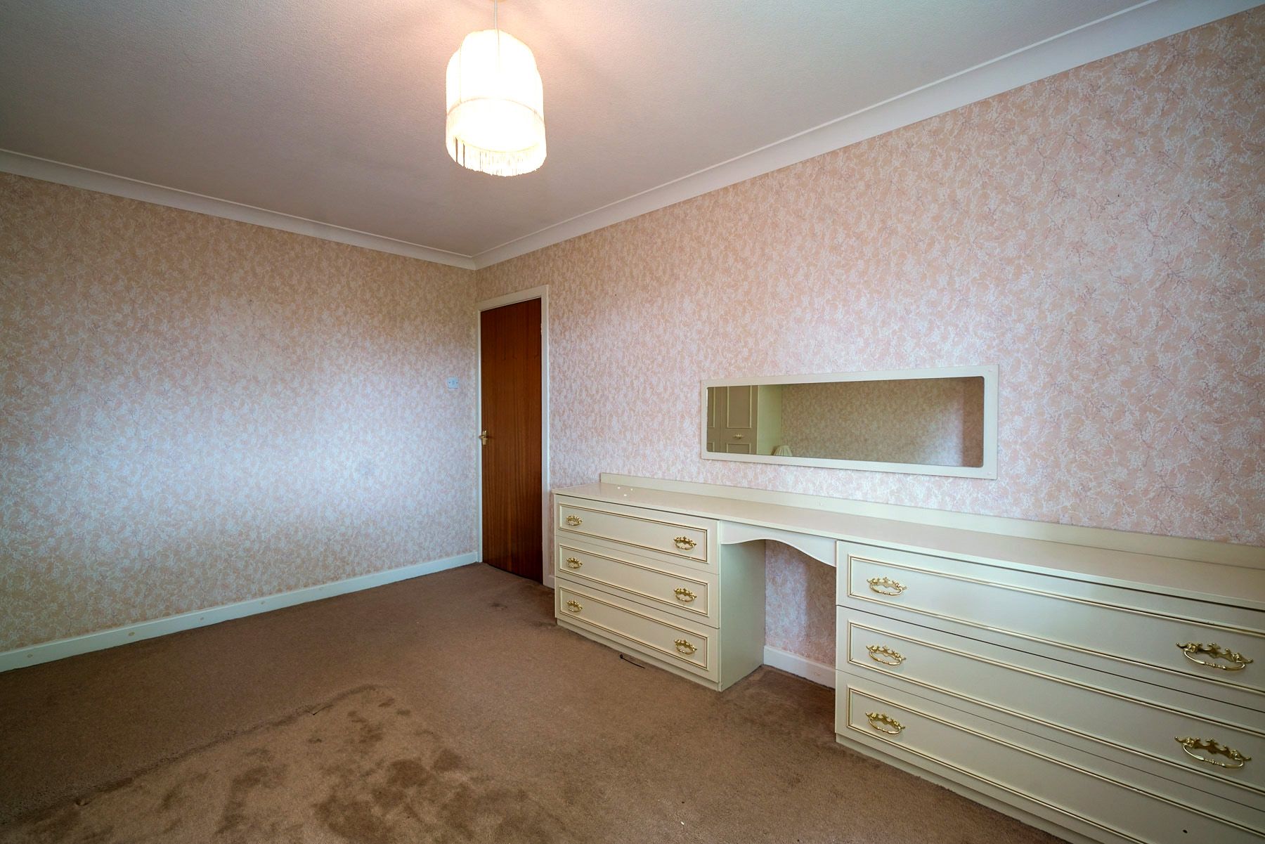4 bedroom detached house Sale Agreed in Bolton - Photograph 18