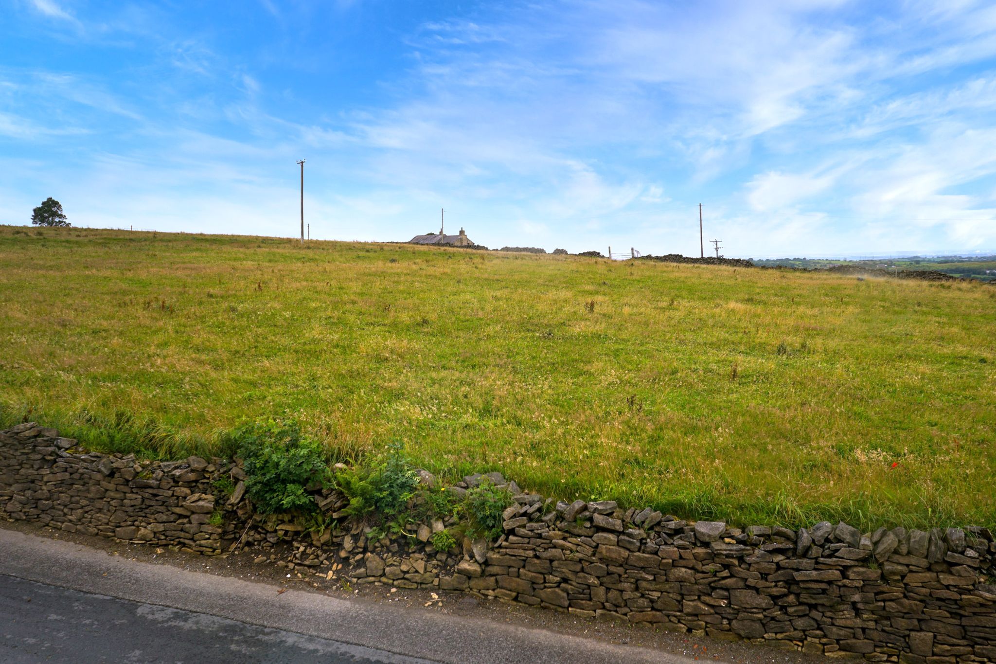 4 bedroom end terraced house SSTC in Darwen - Photograph 45