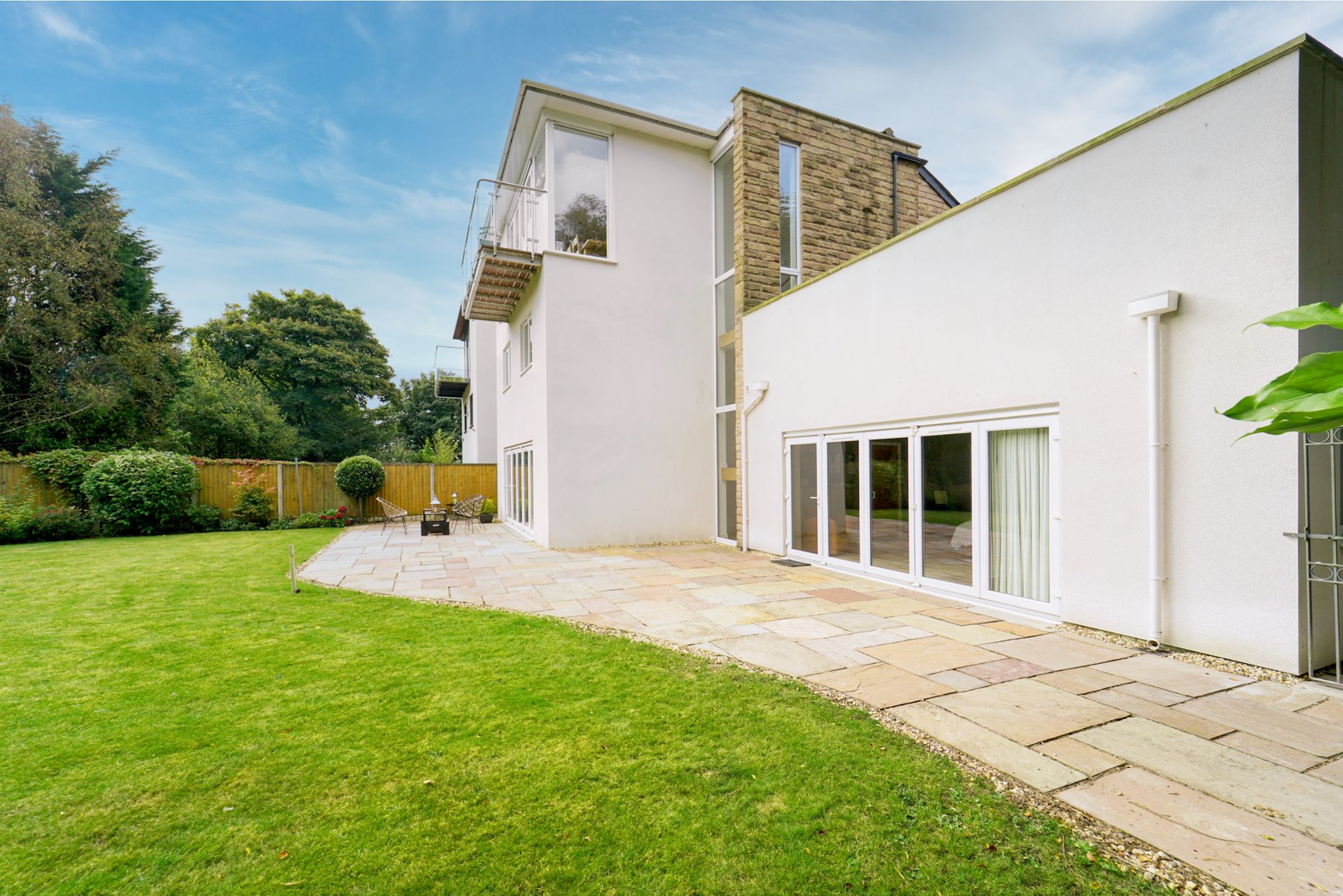 4 bedroom detached house SSTC in Bolton - Photograph 99