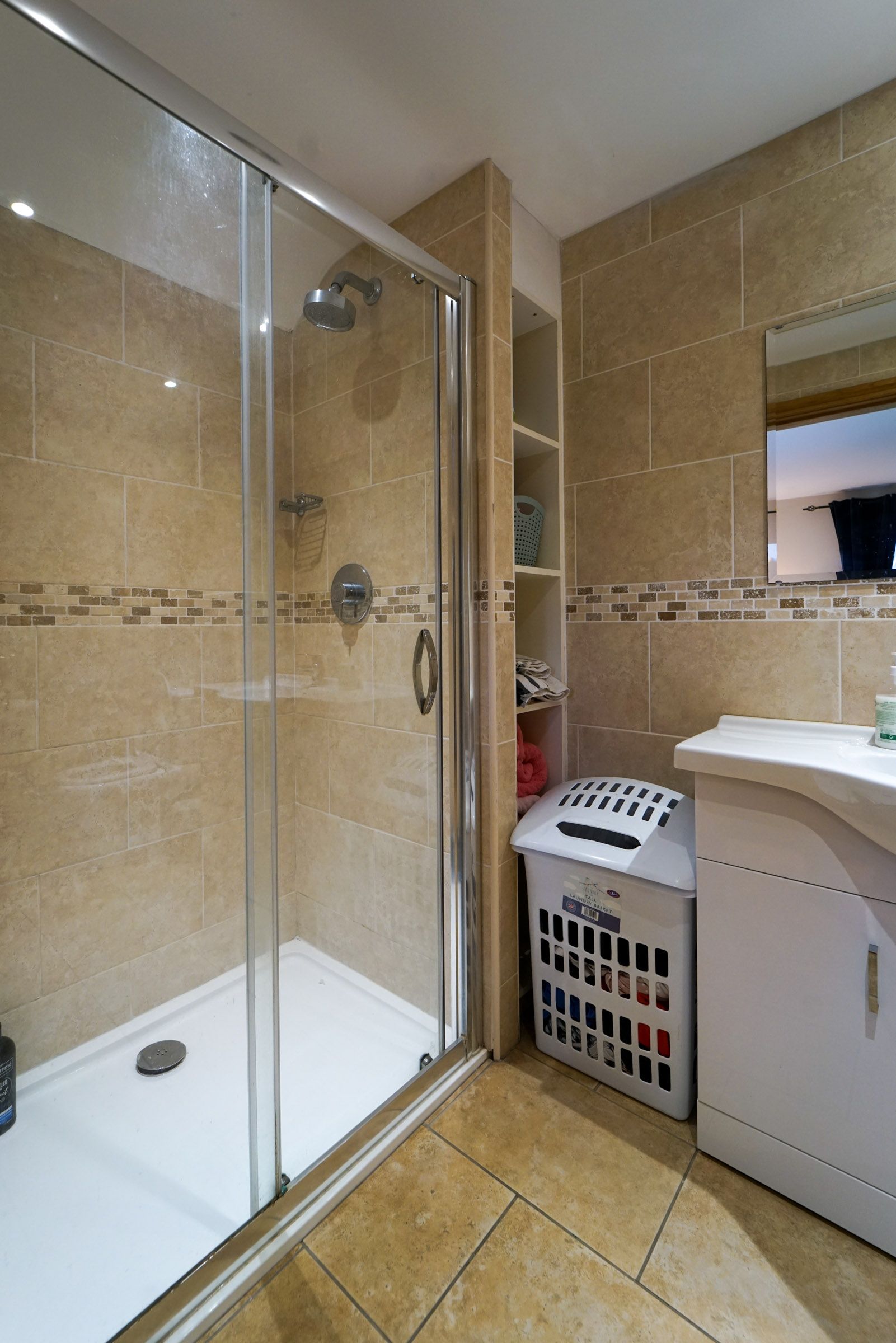 5 bedroom detached house SSTC in Bolton - Photograph 55