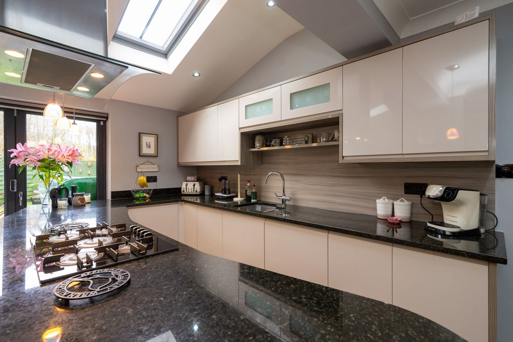 4 bedroom mews house Sale Agreed in Bolton - Photograph 59
