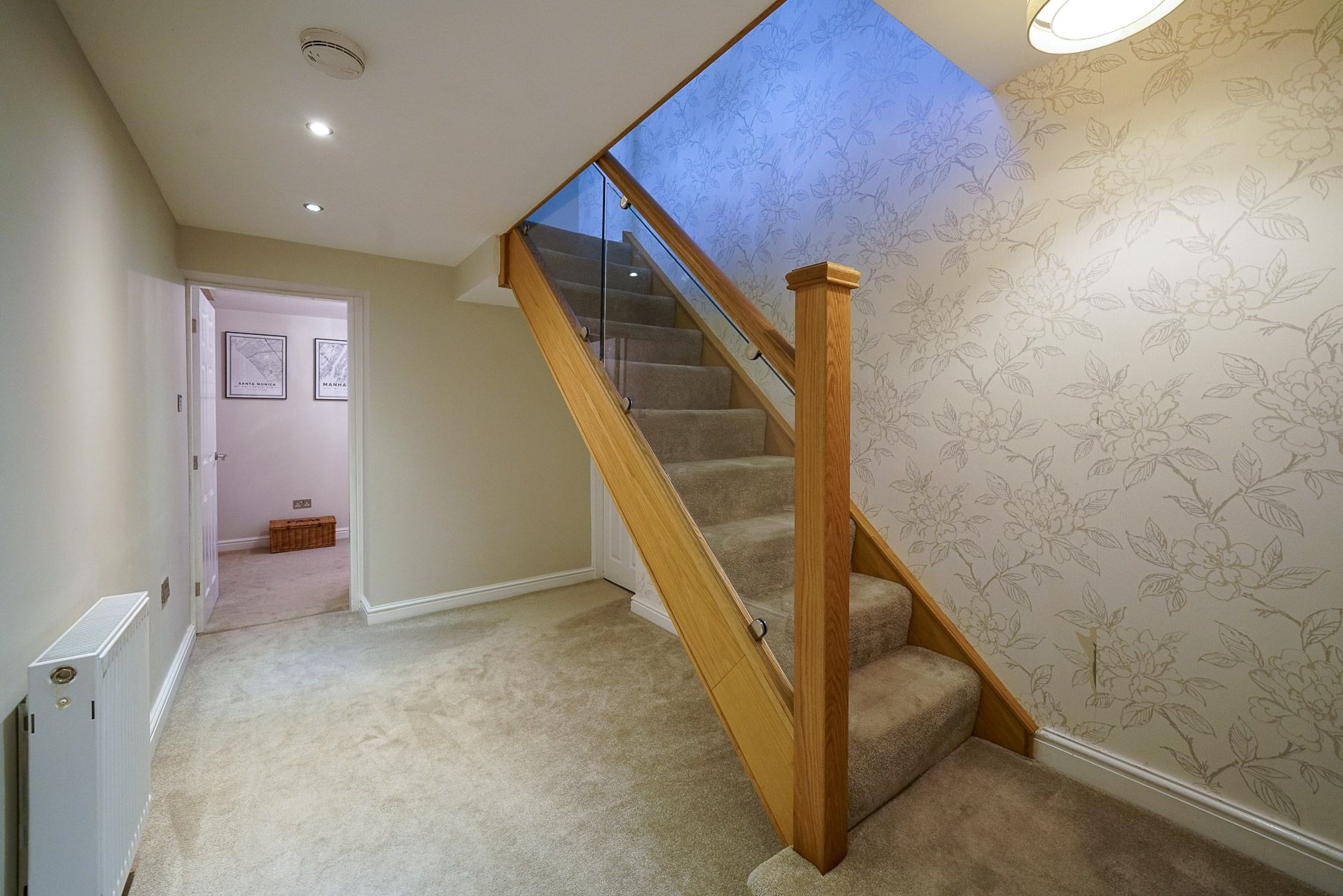 4 bedroom detached house Sale Agreed in Bolton - Photograph 49