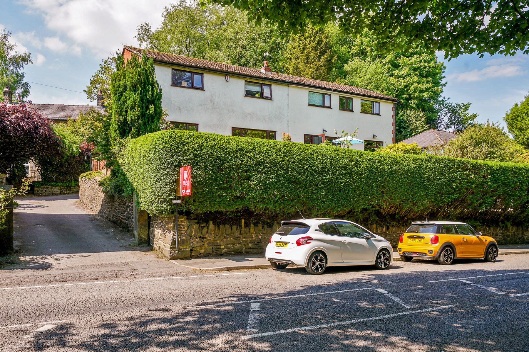 3 bedroom semi-detached house Sale Agreed in Bolton - Photograph 5