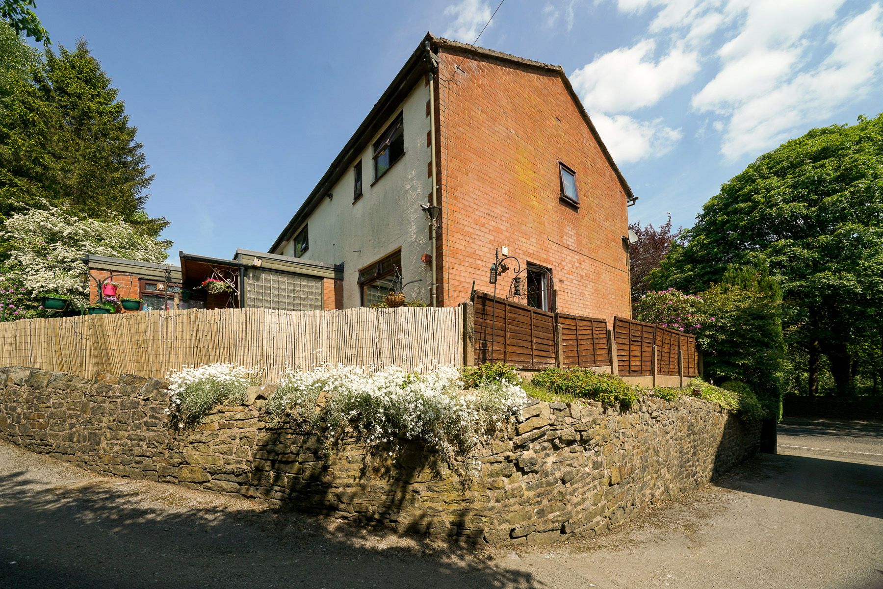 3 bedroom semi-detached house Sale Agreed in Bolton - Photograph 67