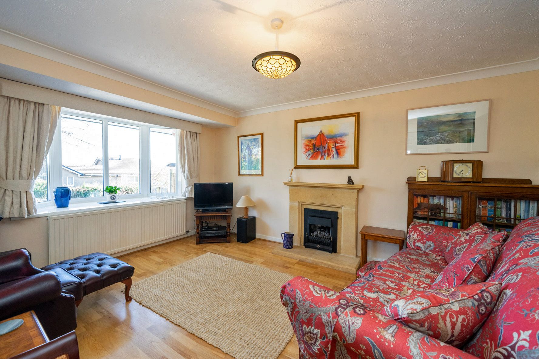 4 bedroom detached house SSTC in Bolton - Photograph 11