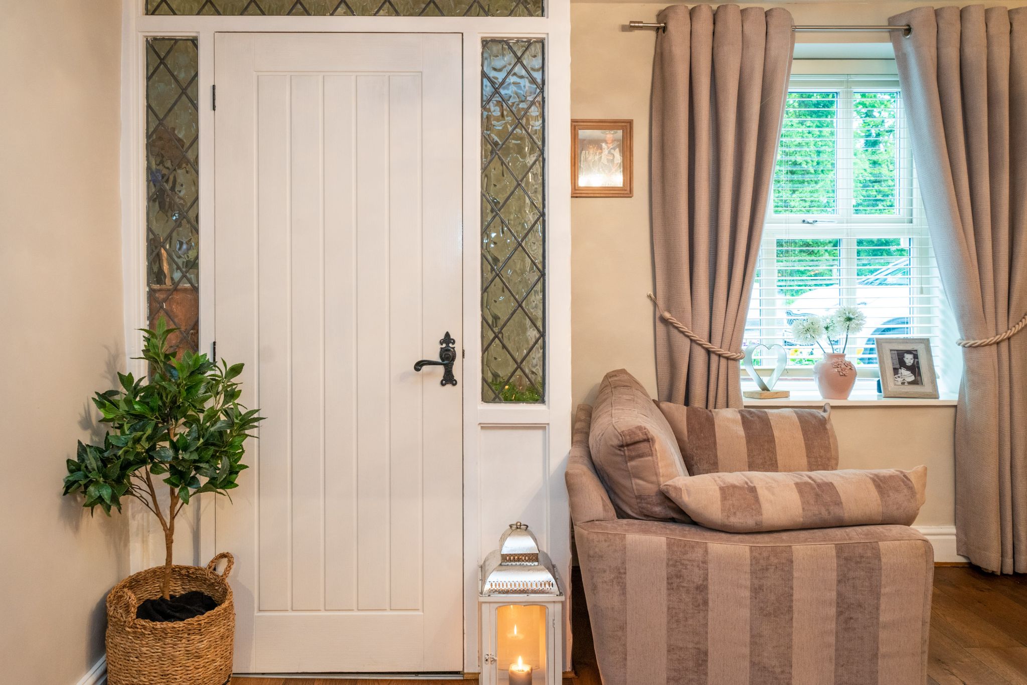 2 bedroom cottage house SSTC in Bolton - Photograph 7