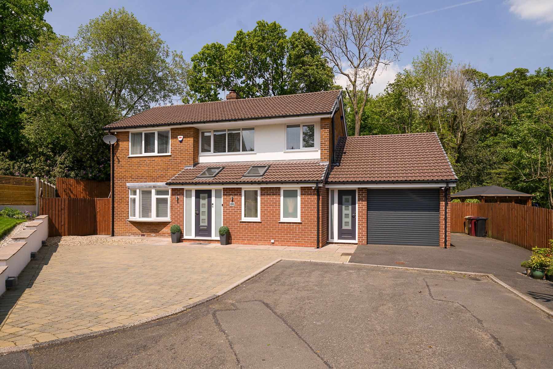 4 bedroom detached house For Sale in Bolton - Photograph 7
