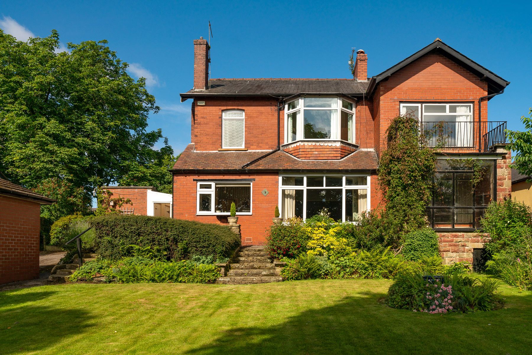 5 bedroom detached house For Sale in Bolton - Photograph 40