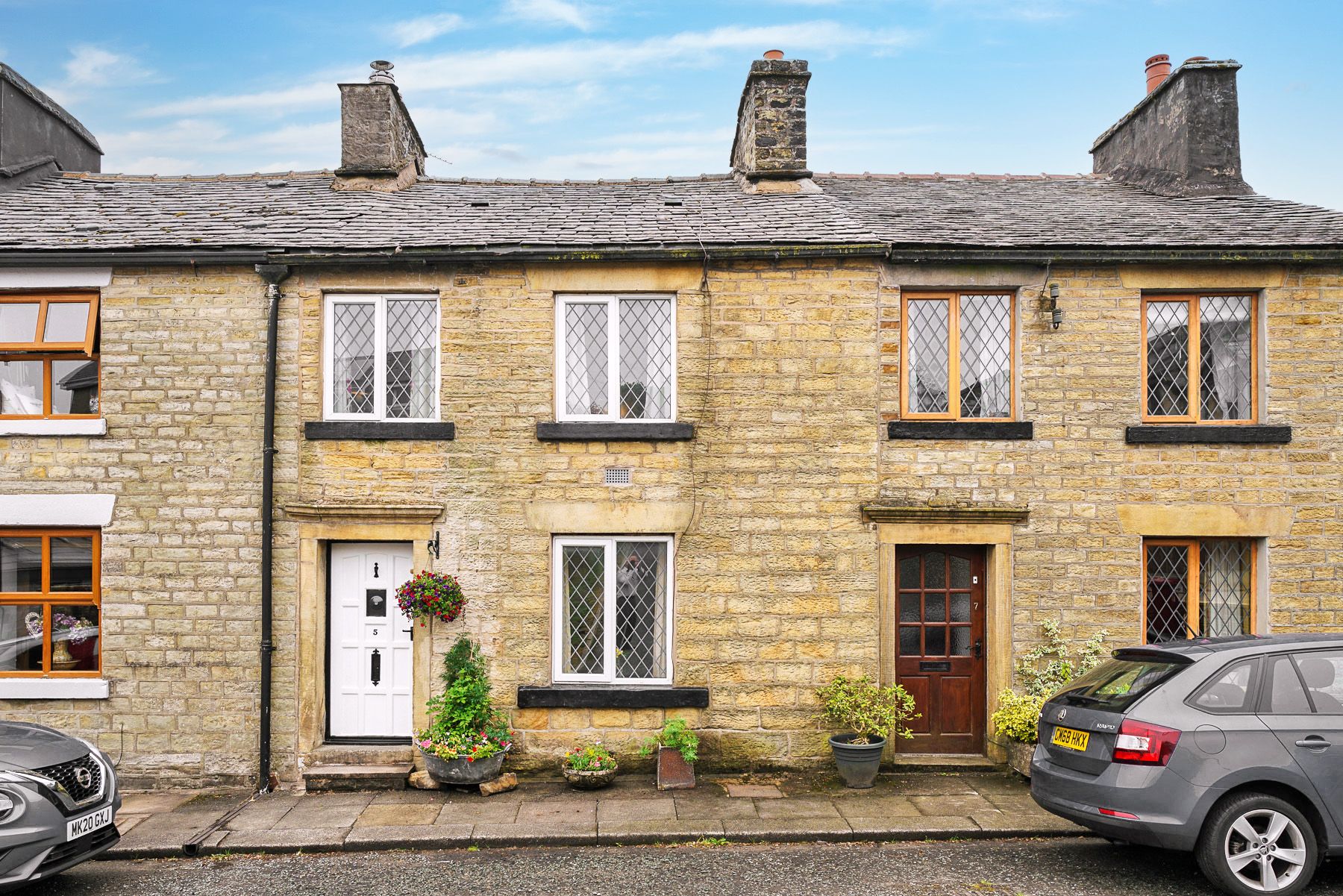 3 bedroom cottage house Sale Agreed in Bolton - Photograph 1