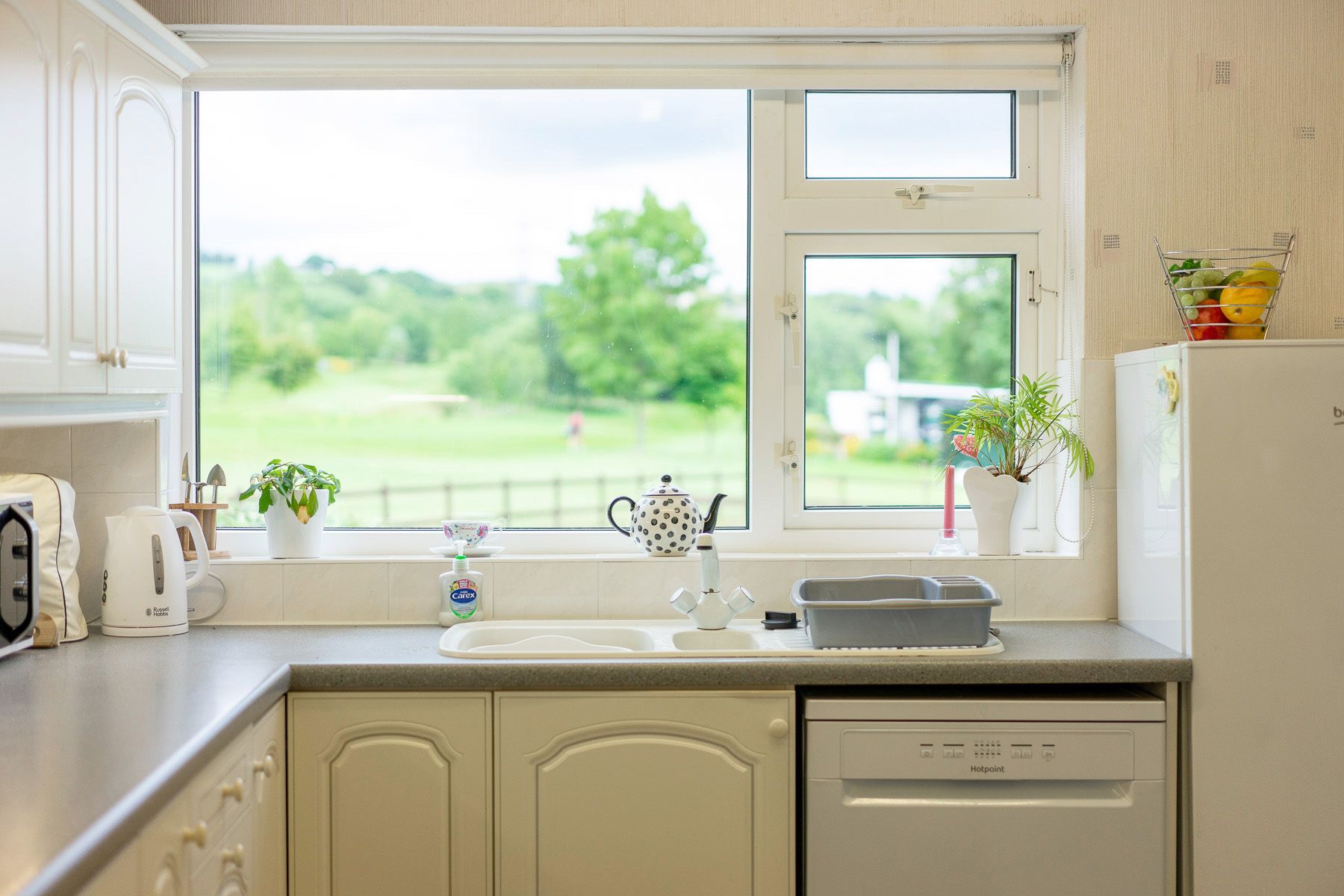4 bedroom detached bungalow For Sale in Bolton - Photograph 43