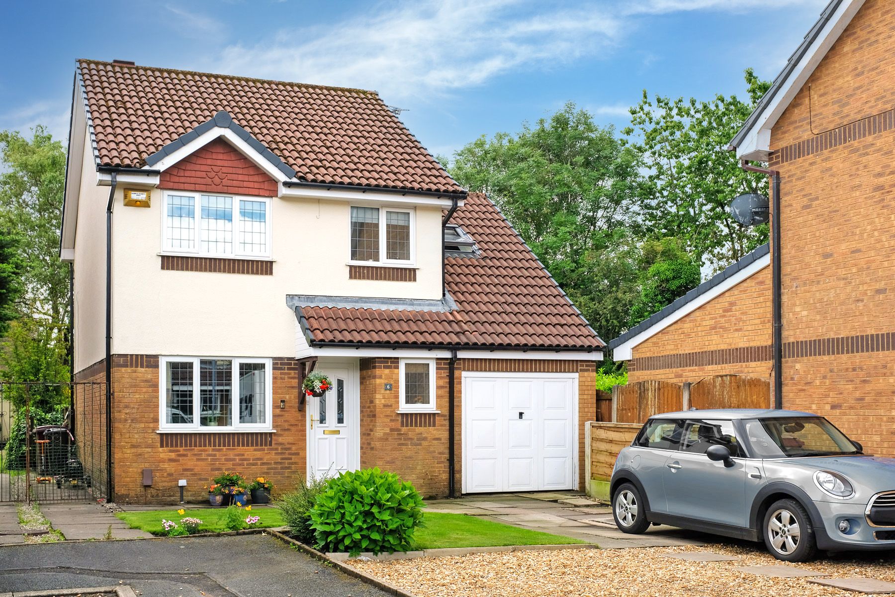 4 bedroom detached house Sale Agreed in Bolton - Photograph 1