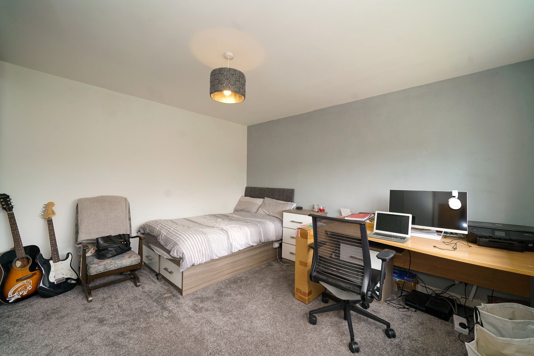 4 bedroom detached house Sale Agreed in Bolton - Photograph 44