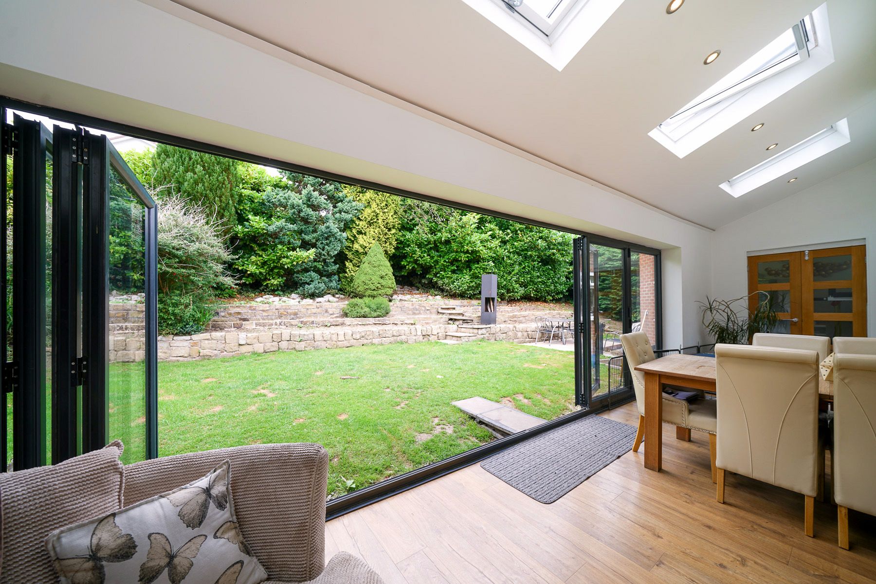 4 bedroom detached house Sale Agreed in Bolton - Photograph 19
