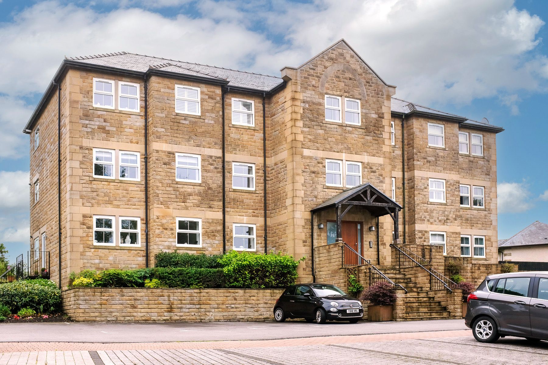 2 bedroom apartment flat/apartment Sale Agreed in Bolton - Photograph 1