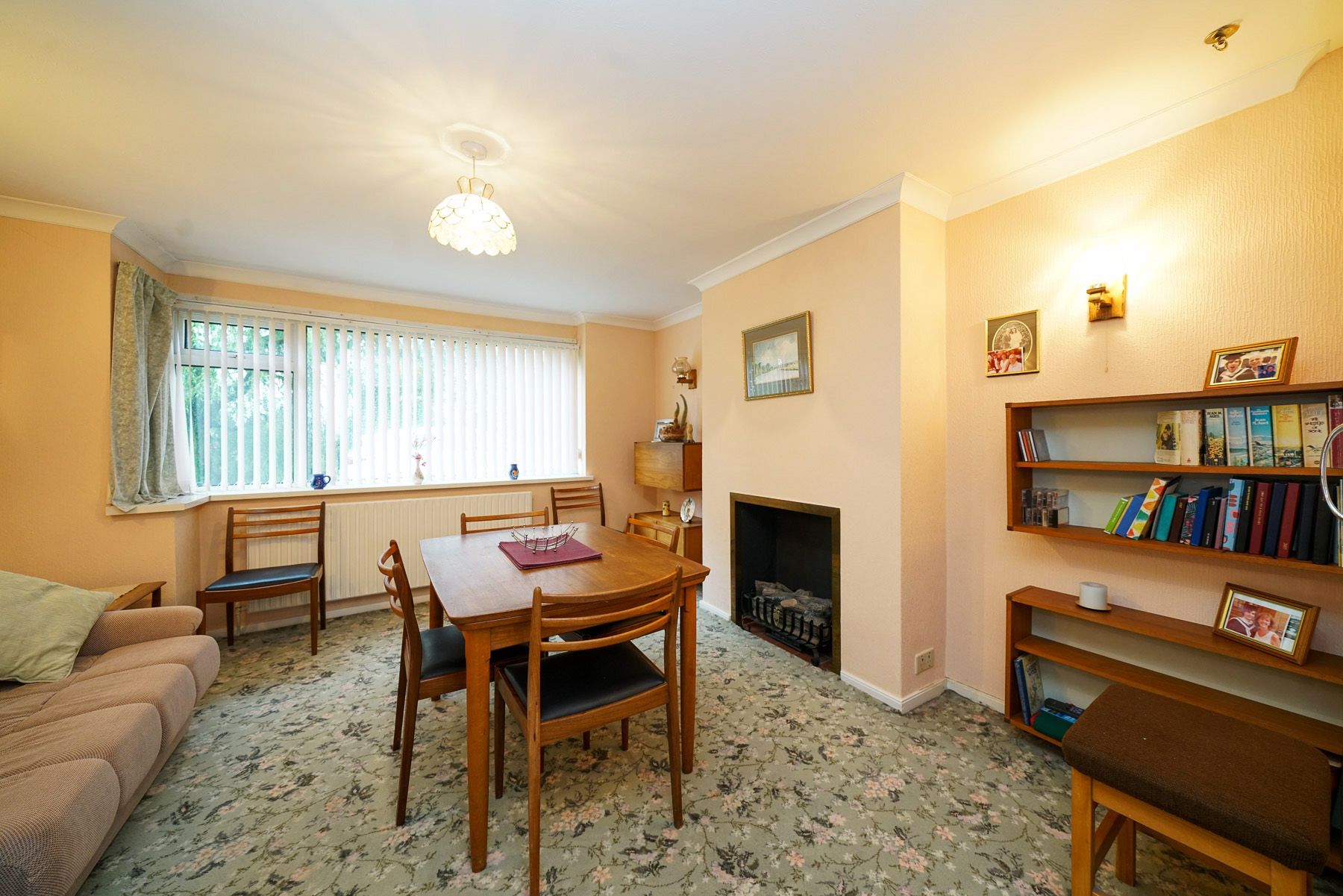 3 bedroom semi-detached house Sale Agreed in Bolton - Photograph 7