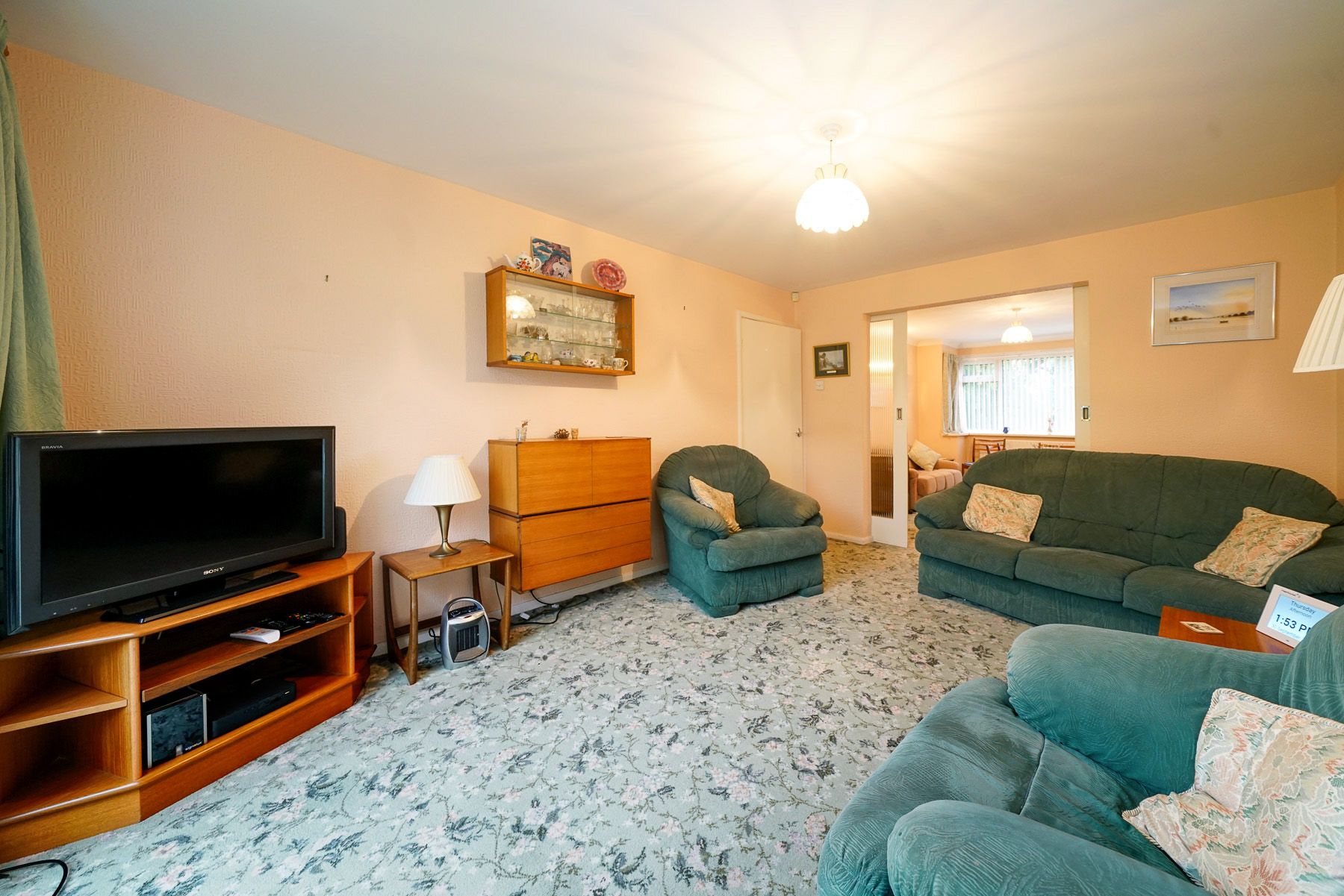3 bedroom semi-detached house Sale Agreed in Bolton - Photograph 11
