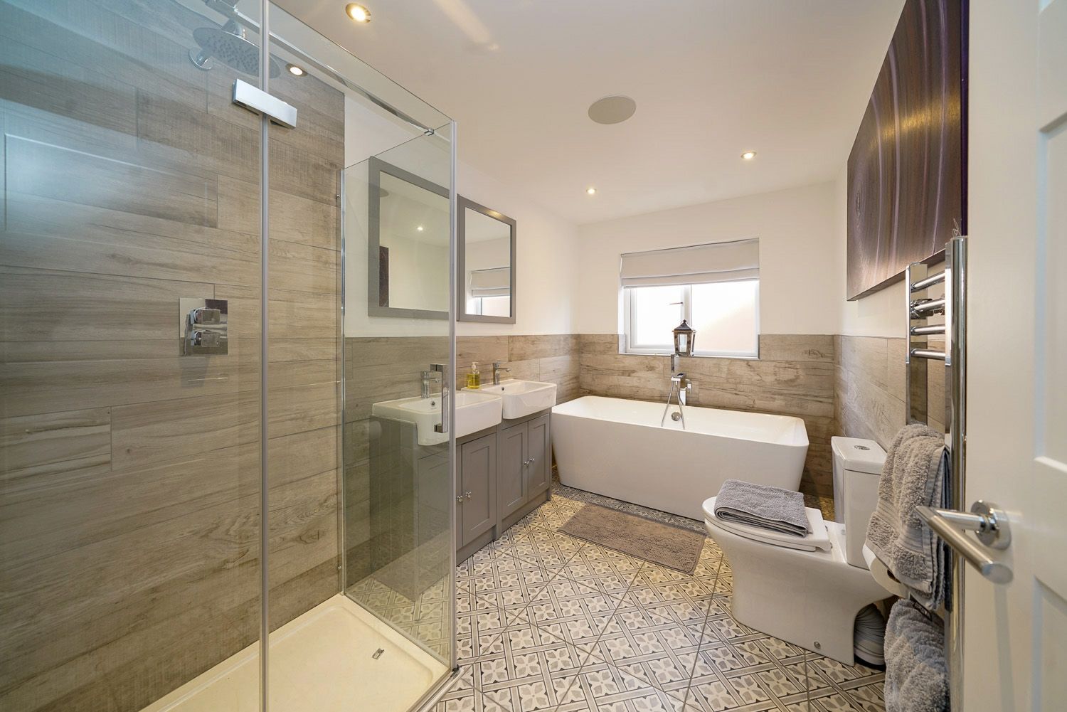 4 bedroom detached house SSTC in Bolton - Photograph 65