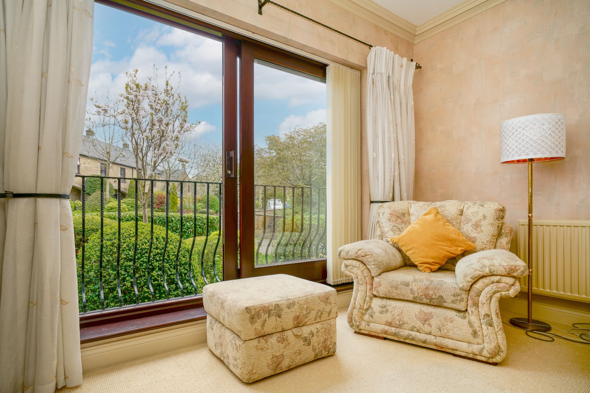 2 bedroom apartment flat/apartment SSTC in Bolton - Photograph 15