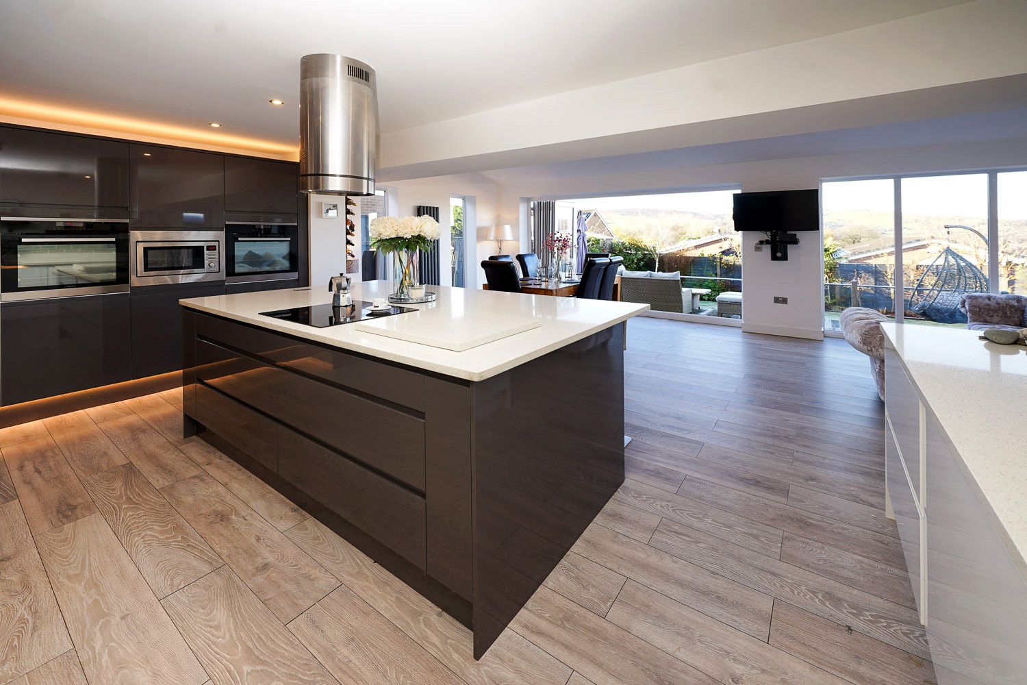 4 bedroom detached house Sale Agreed in Darwen - Photograph 39