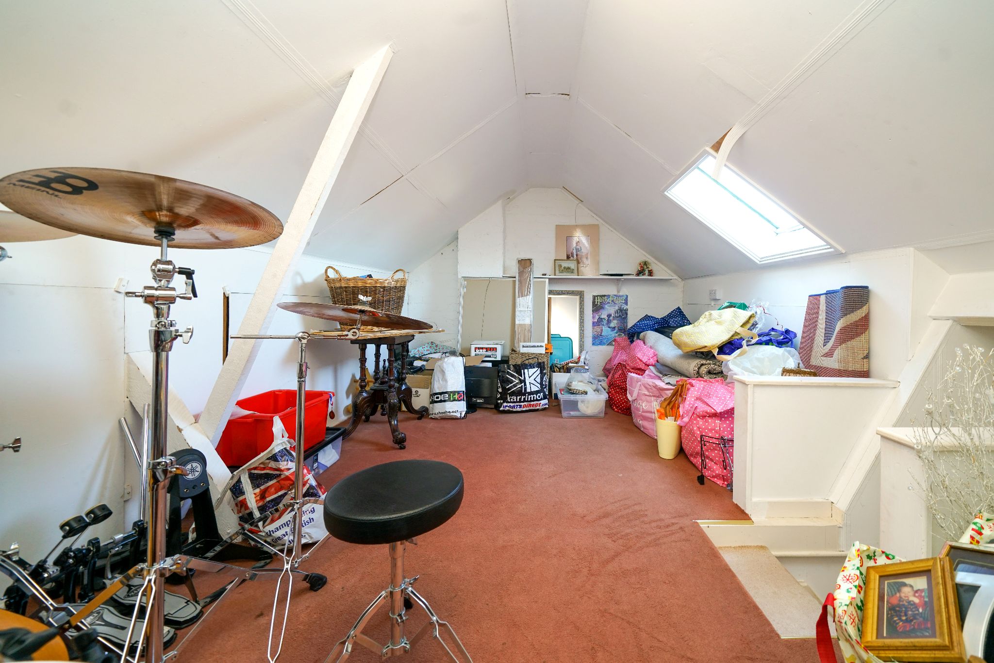 4 bedroom semi-detached house Sale Agreed in Bolton - Photograph 49