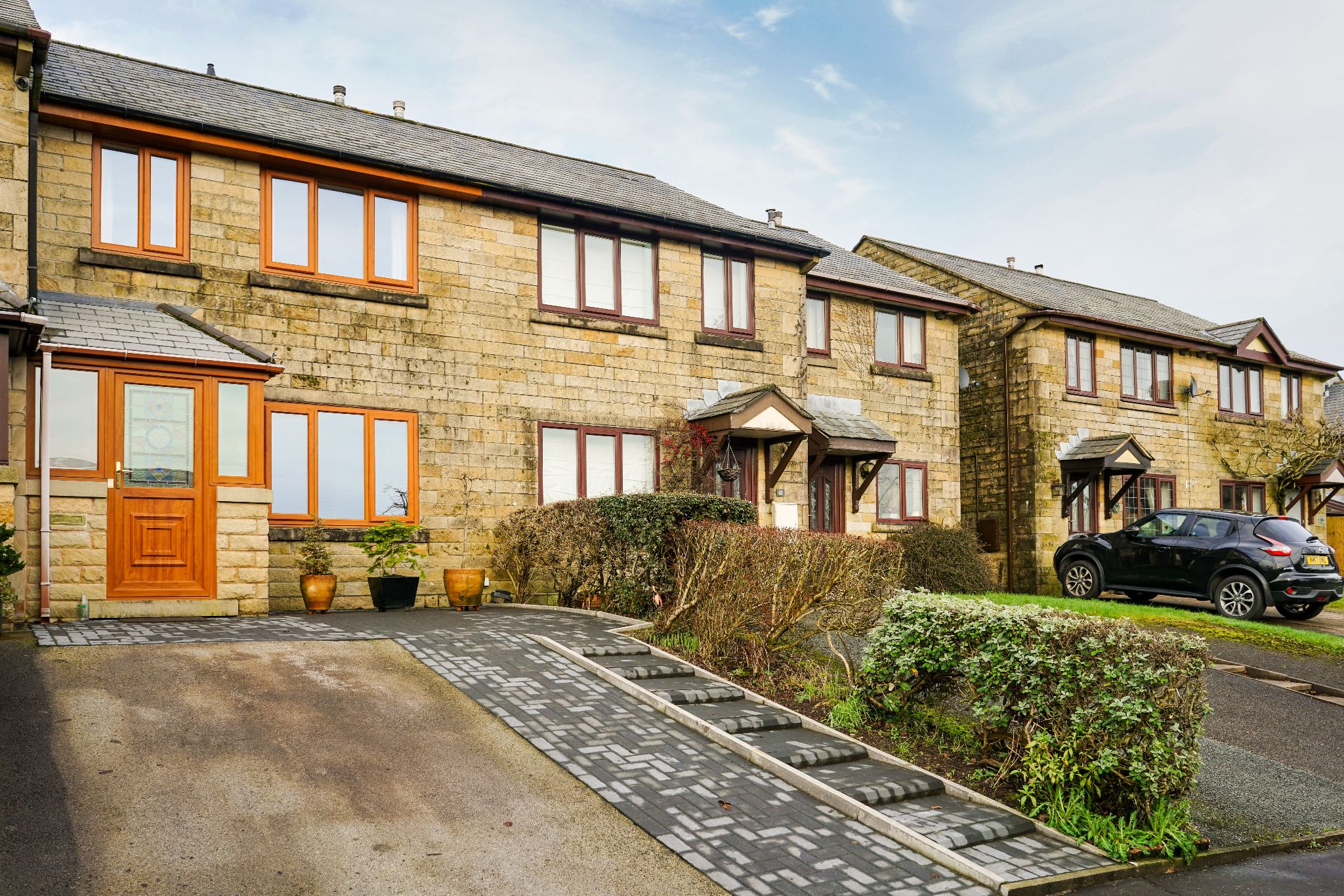 2 bedroom mews house Sold in Bolton - Photograph 3