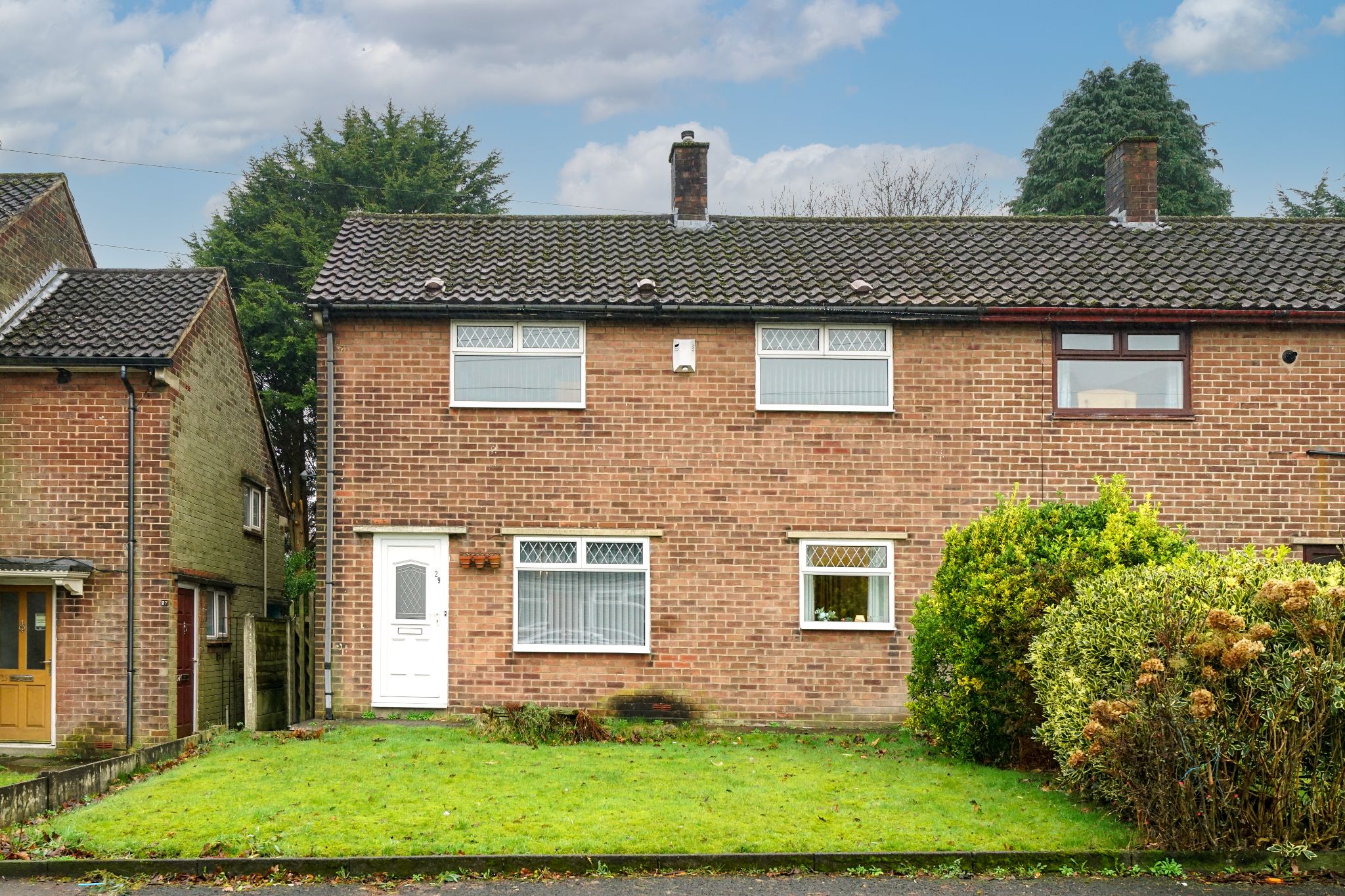 3 bedroom semi-detached house SSTC in Bolton - Photograph 3