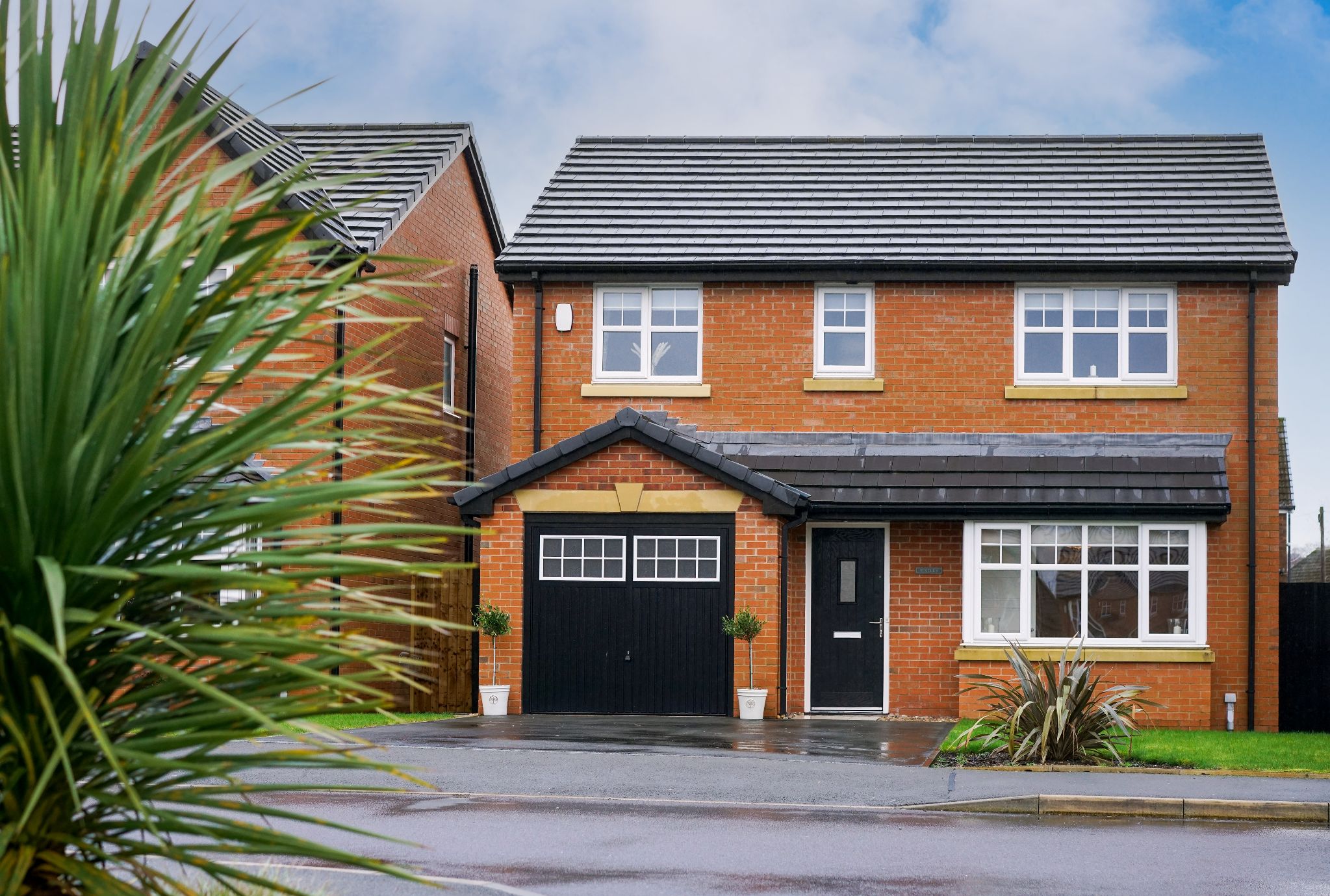 4 bedroom detached house SSTC in Bolton - Photograph 2