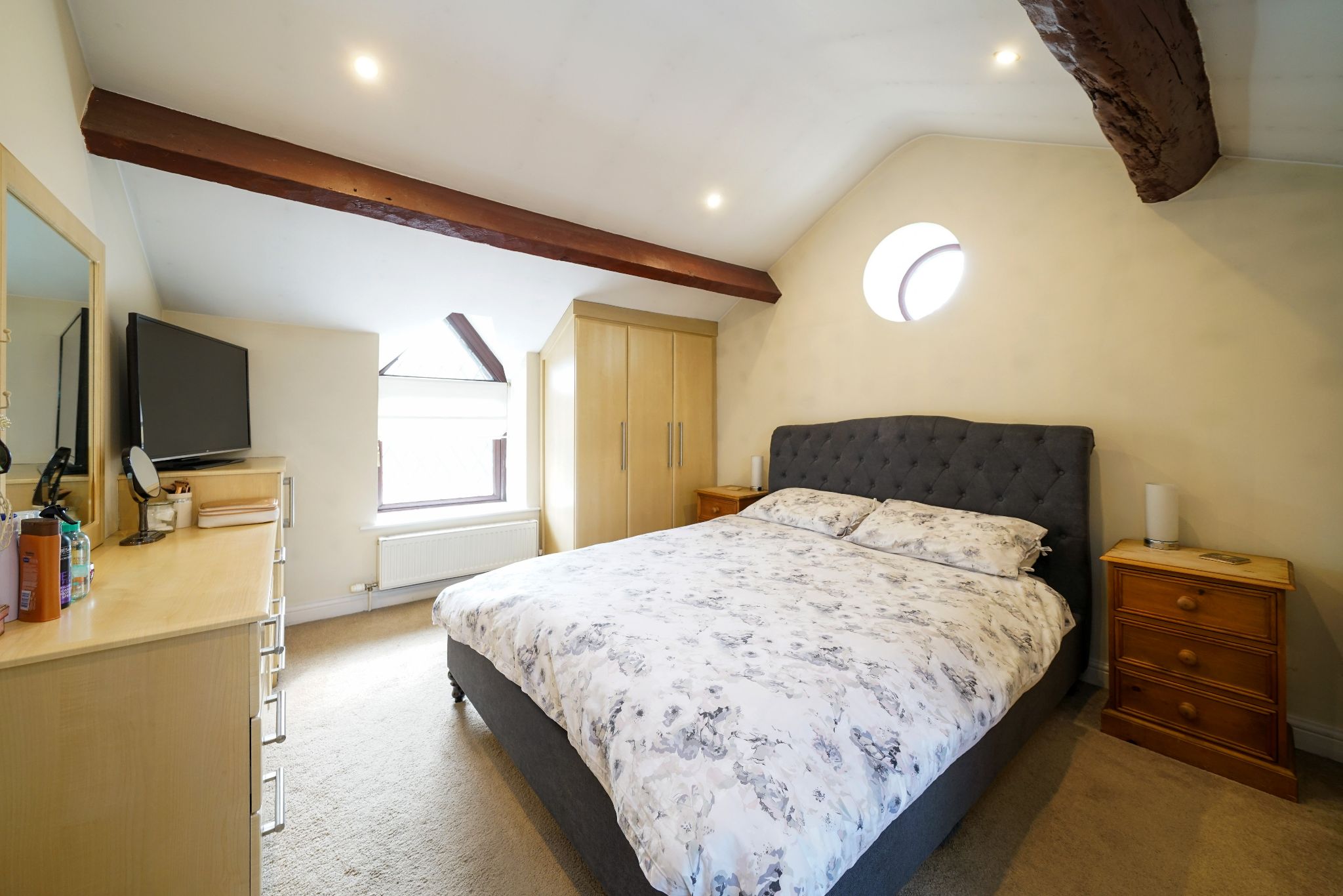 3 bedroom detached house For Sale in Bolton - Photograph 31.