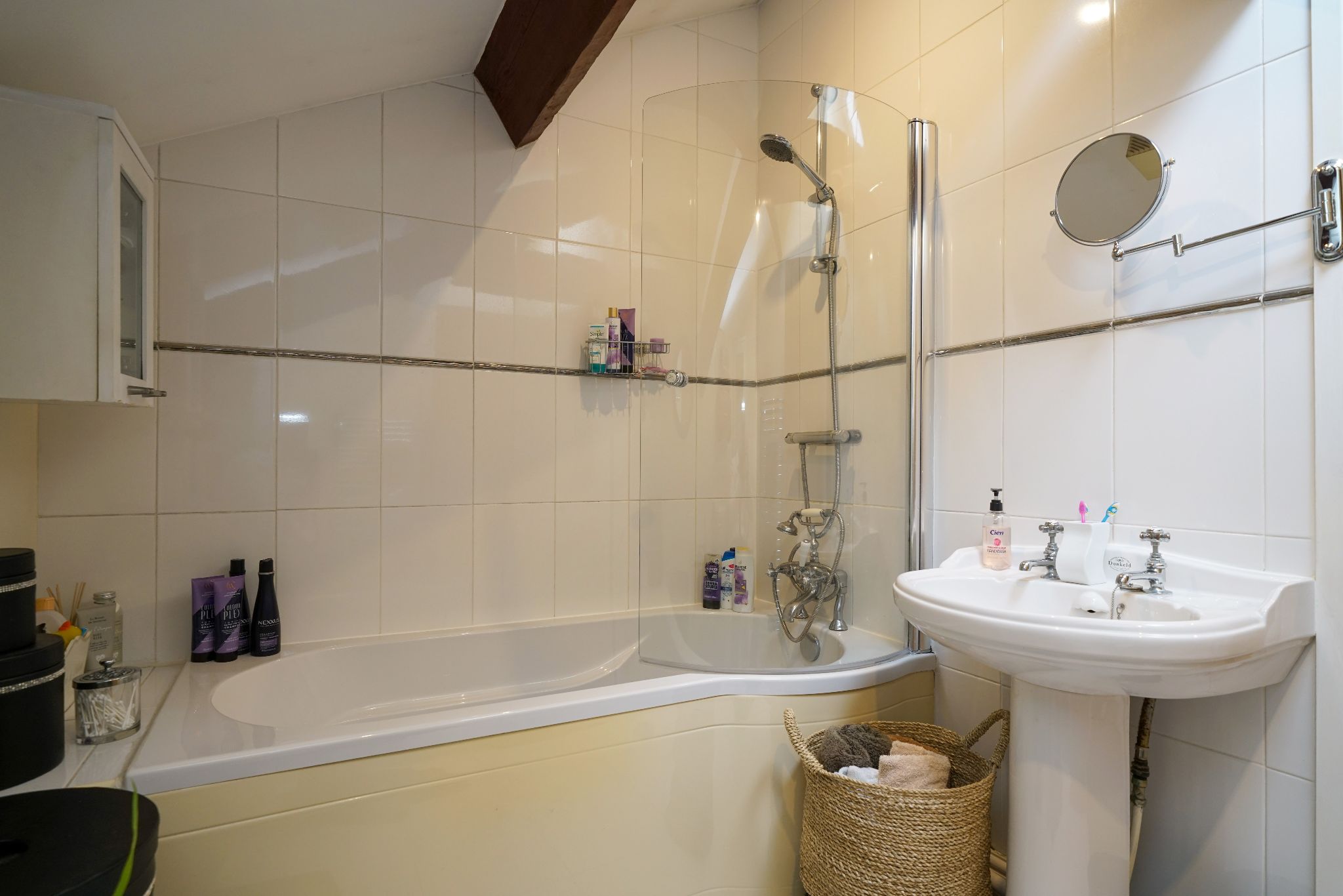 3 bedroom detached house For Sale in Bolton - Photograph 48.