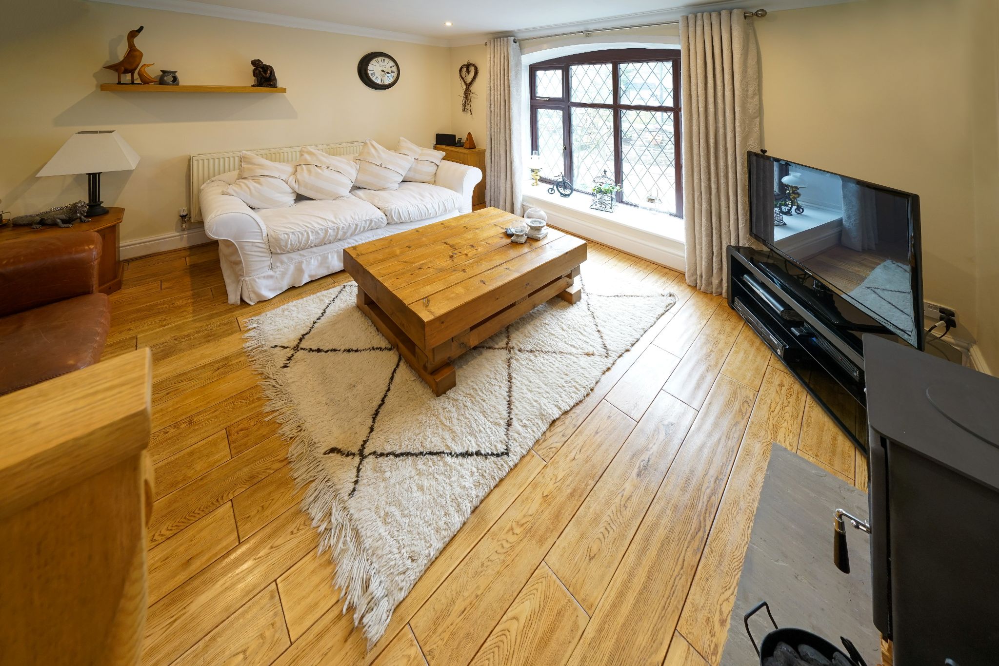 3 bedroom detached house For Sale in Bolton - Photograph 8.