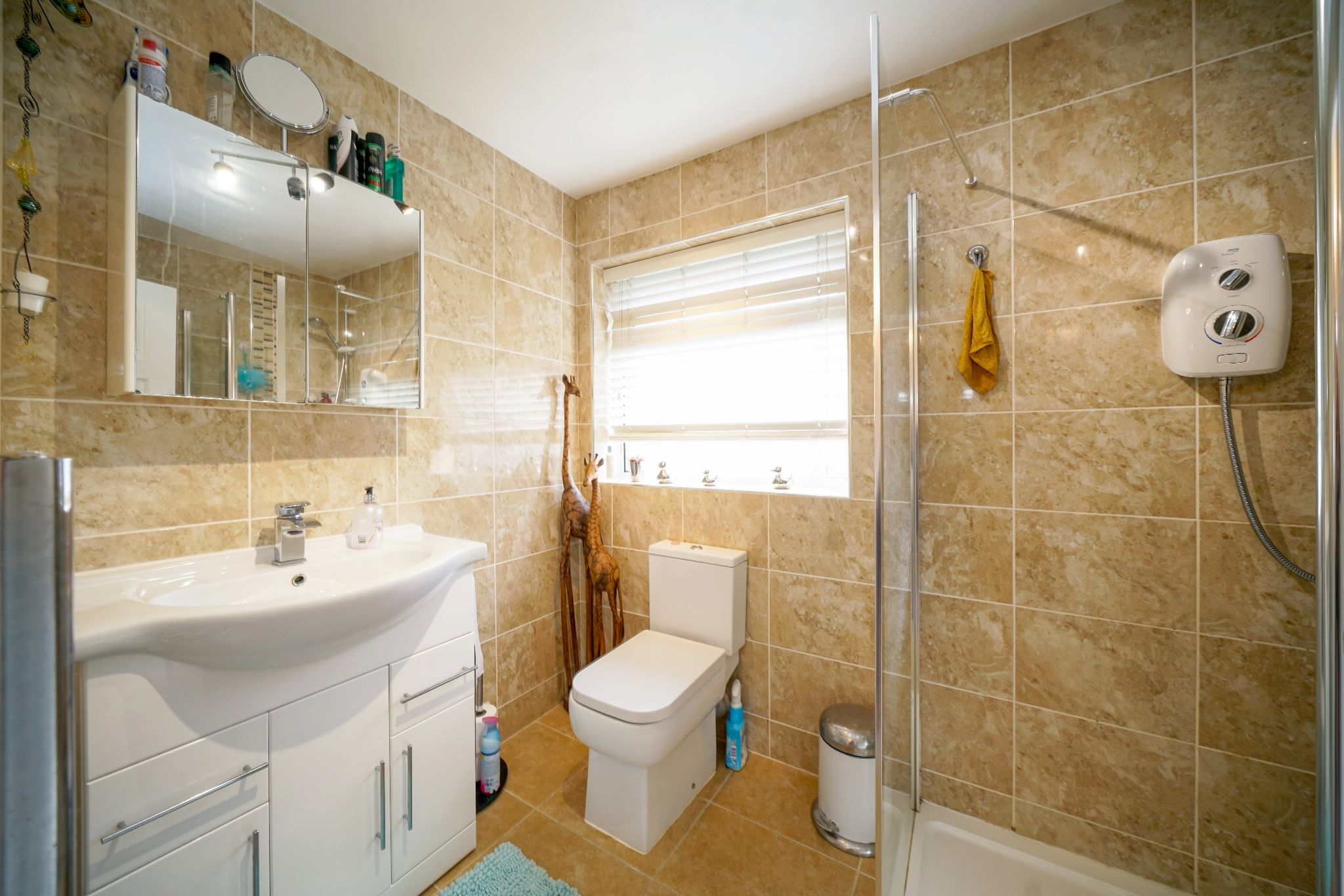 3 bedroom semi-detached house SSTC in Bolton - Photograph 32