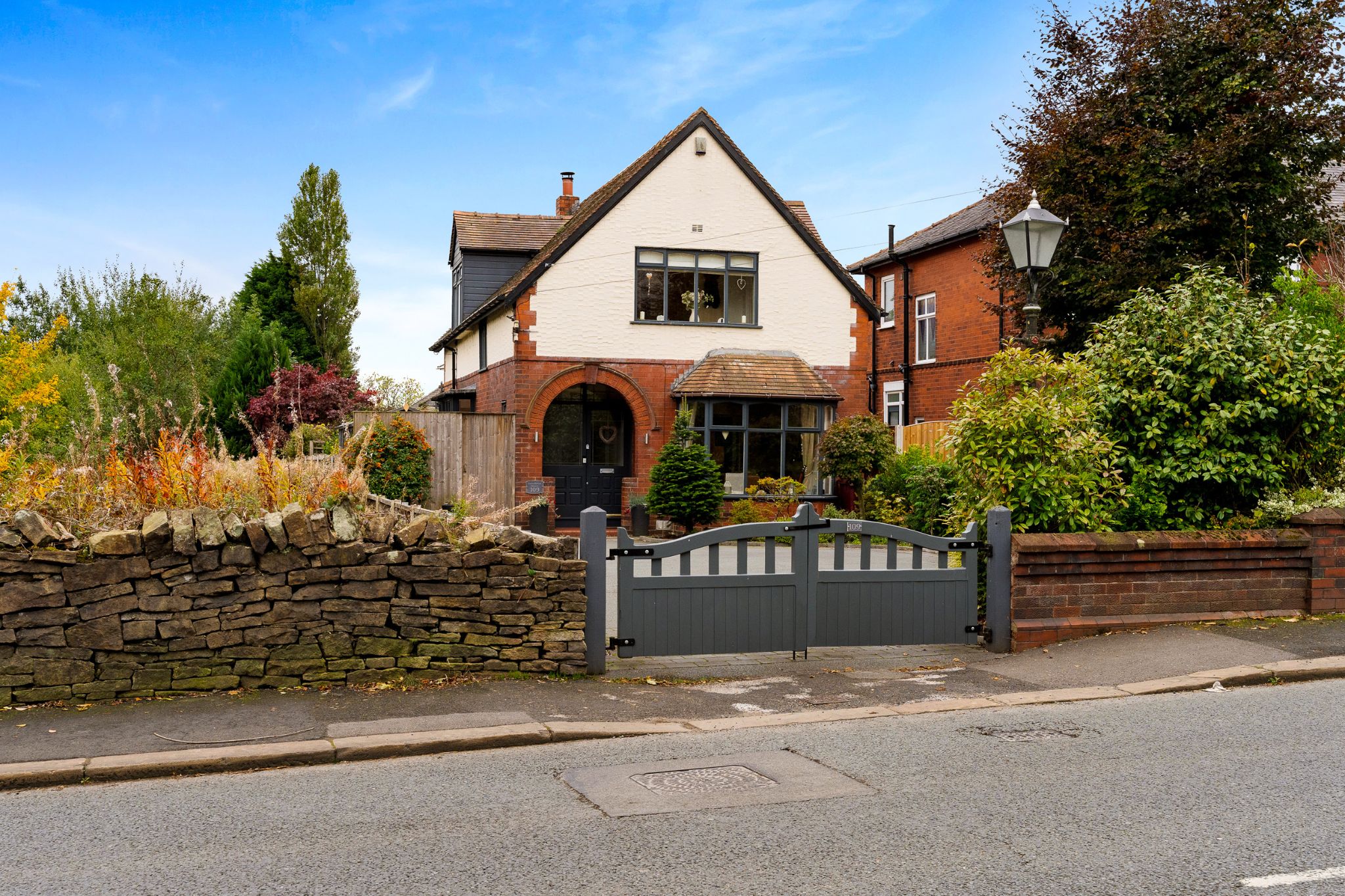 3 bedroom detached house For Sale in Bolton - Photograph 46.
