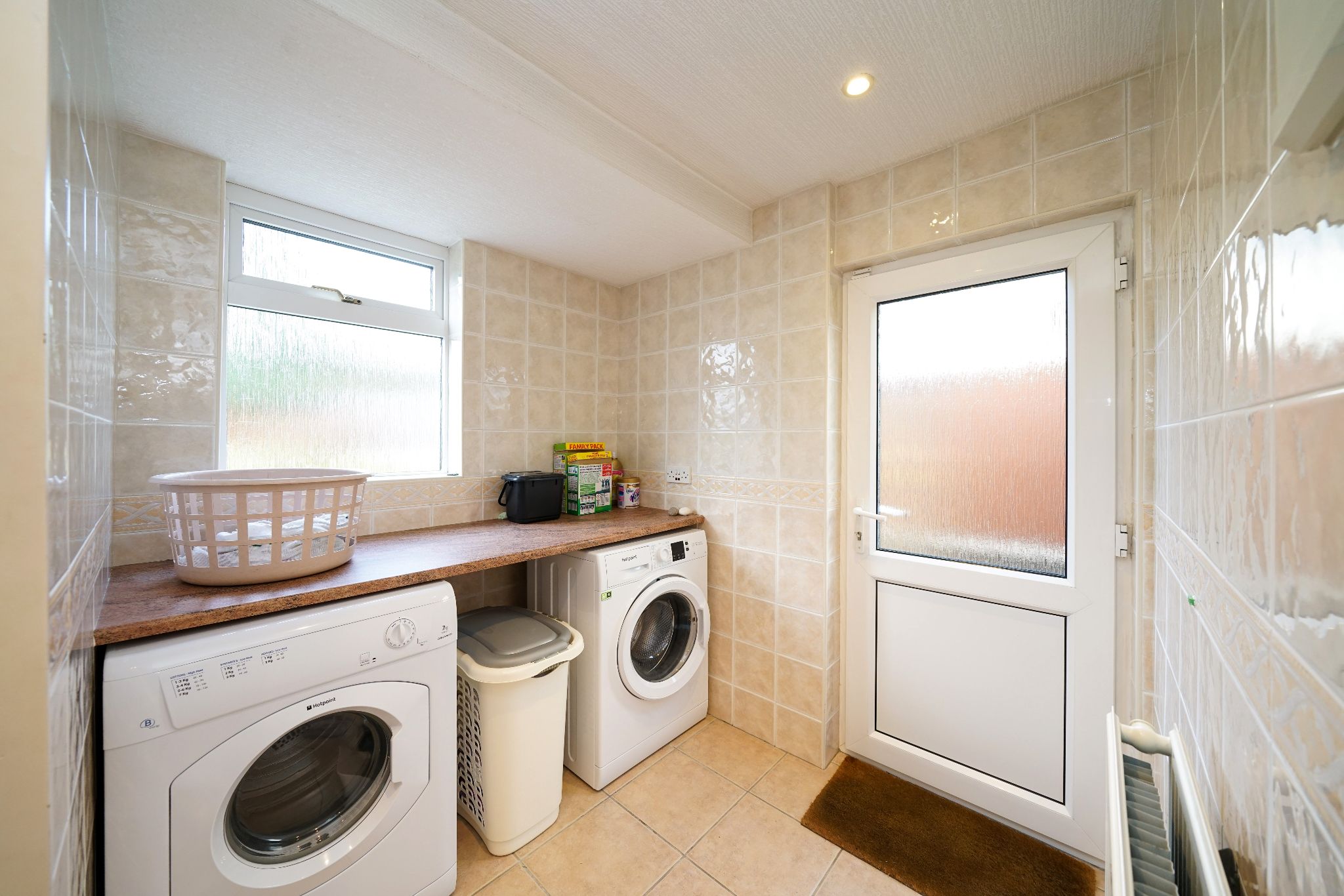 4 bedroom detached house Sale Agreed in Bolton - Photograph 34