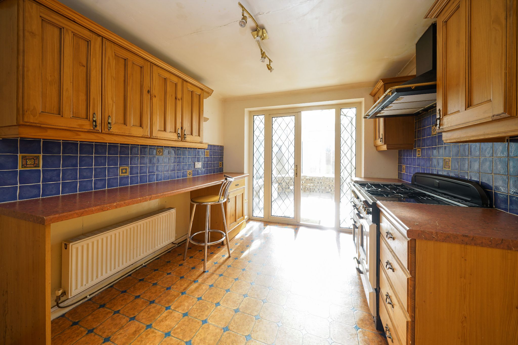 4 bedroom detached house Sale Agreed in Bolton - Photograph 11