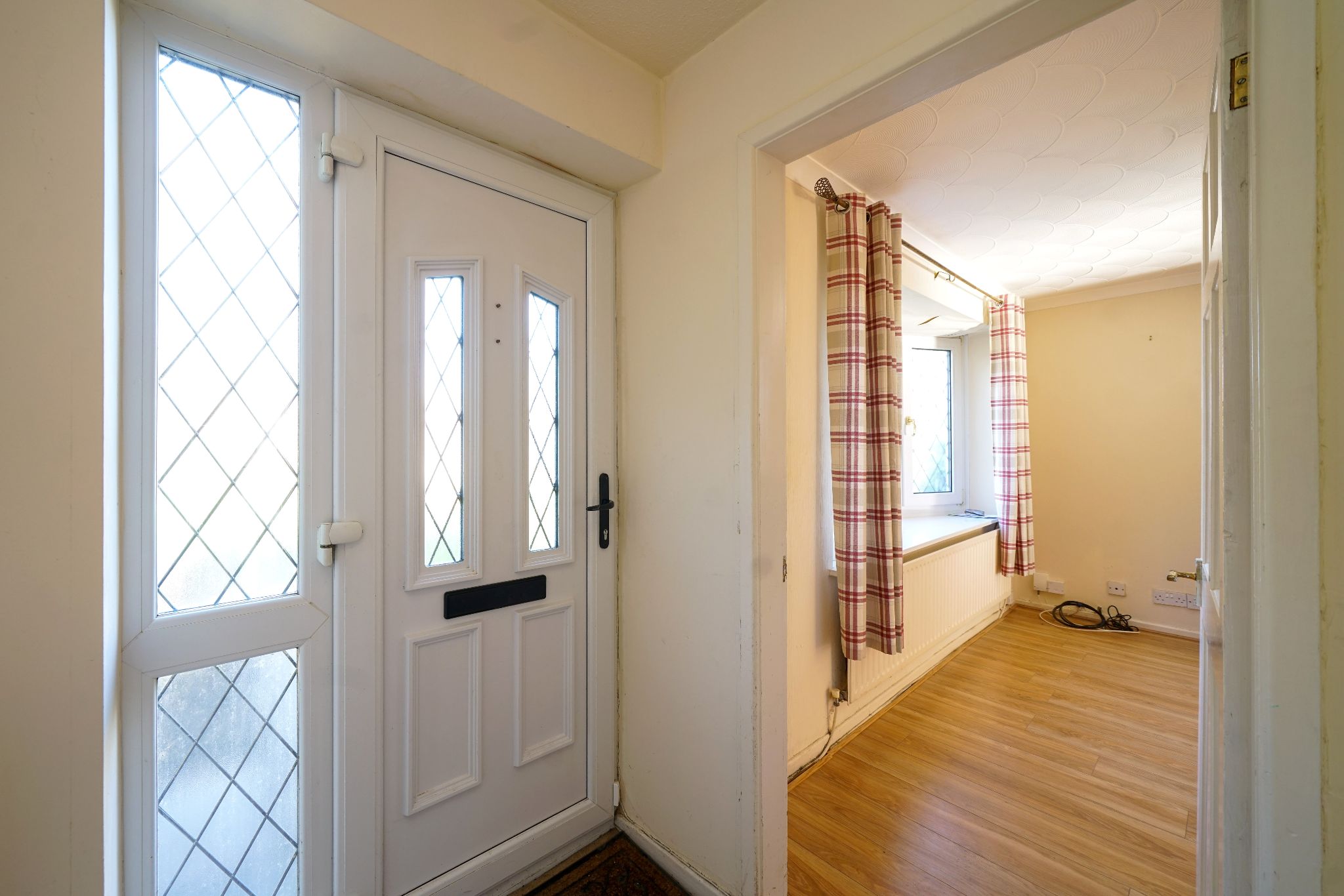 4 bedroom detached house Sale Agreed in Bolton - Photograph 4